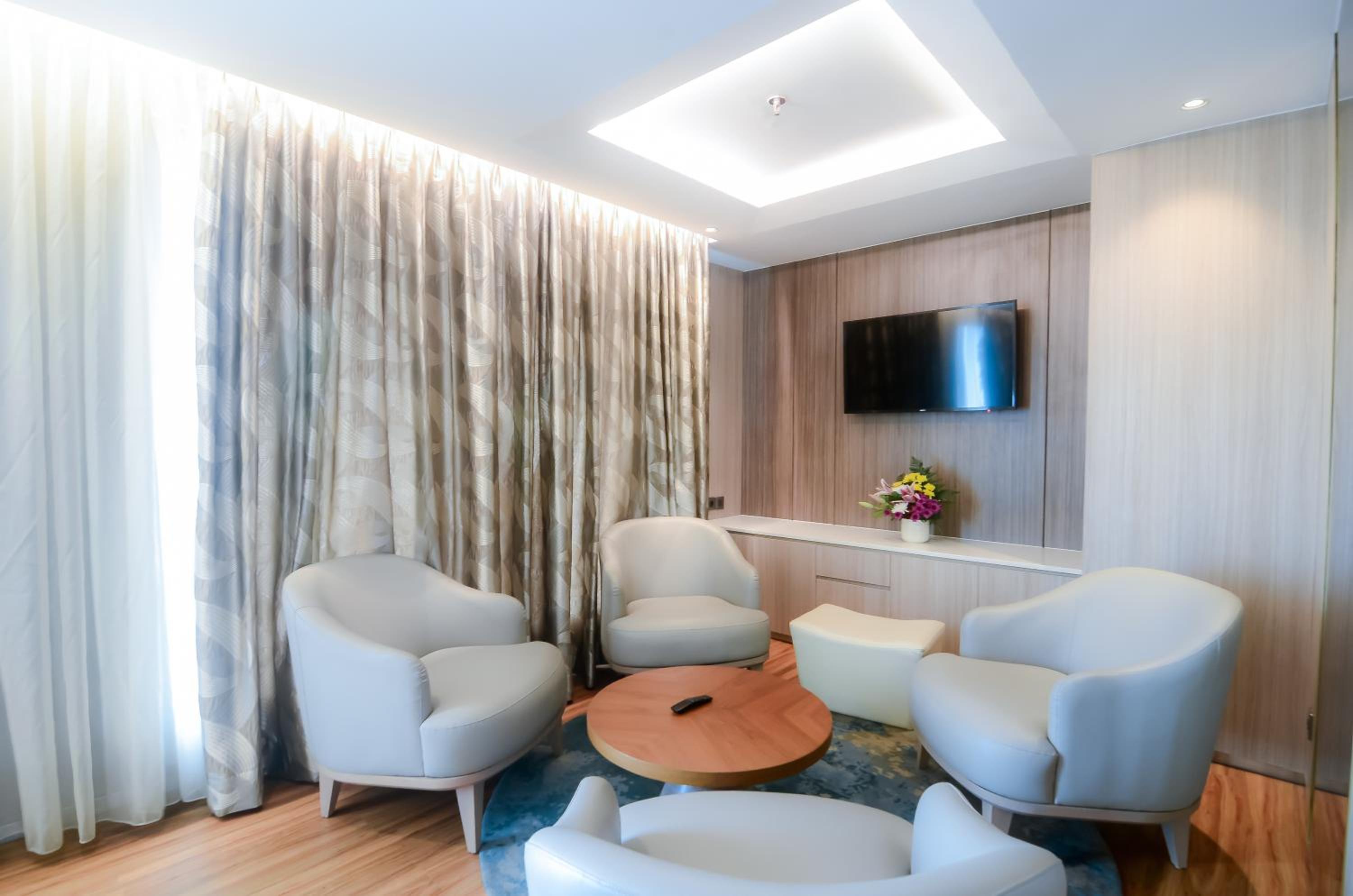 Presidential Suite photo 2