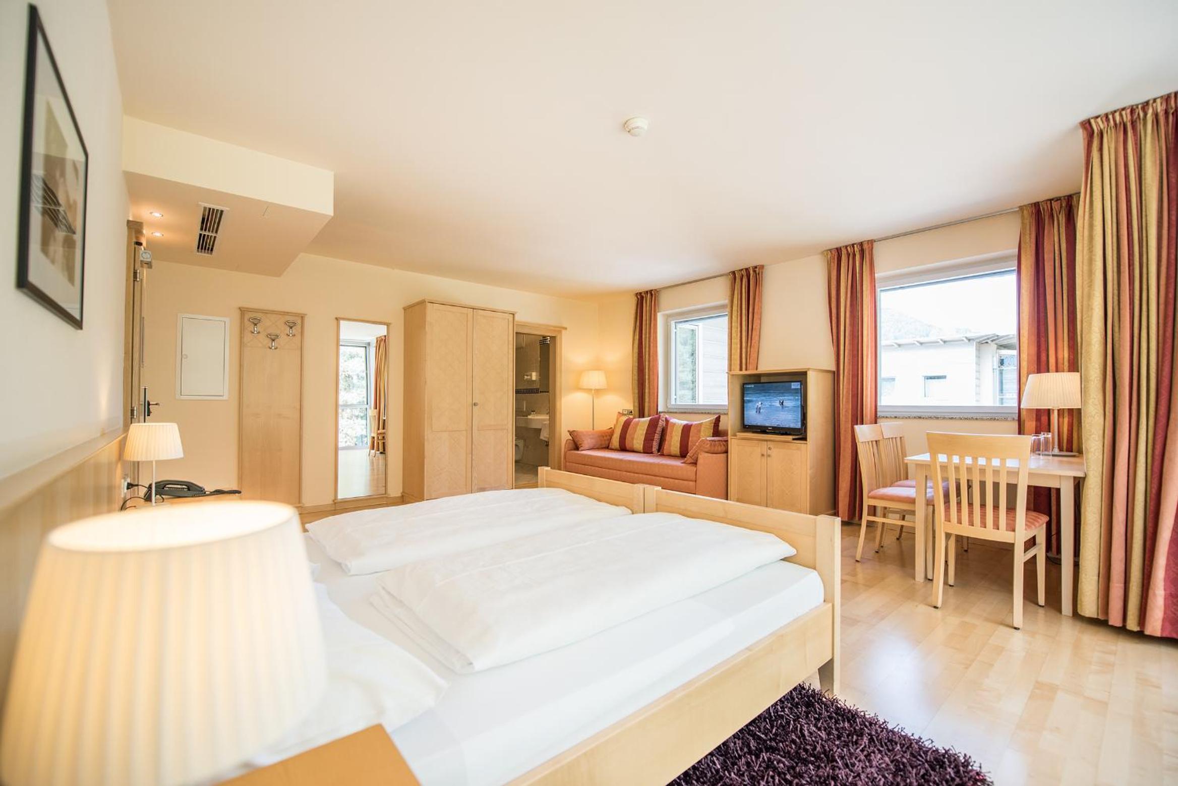 Double Room with Private Bathroom