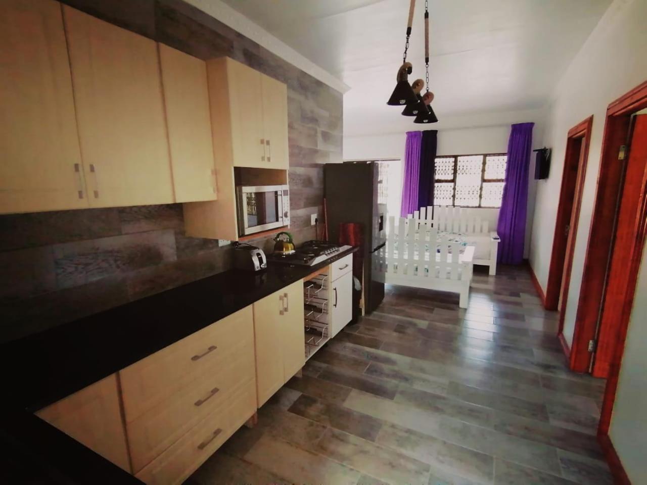 Three-Bedroom Chalet - Photo 6