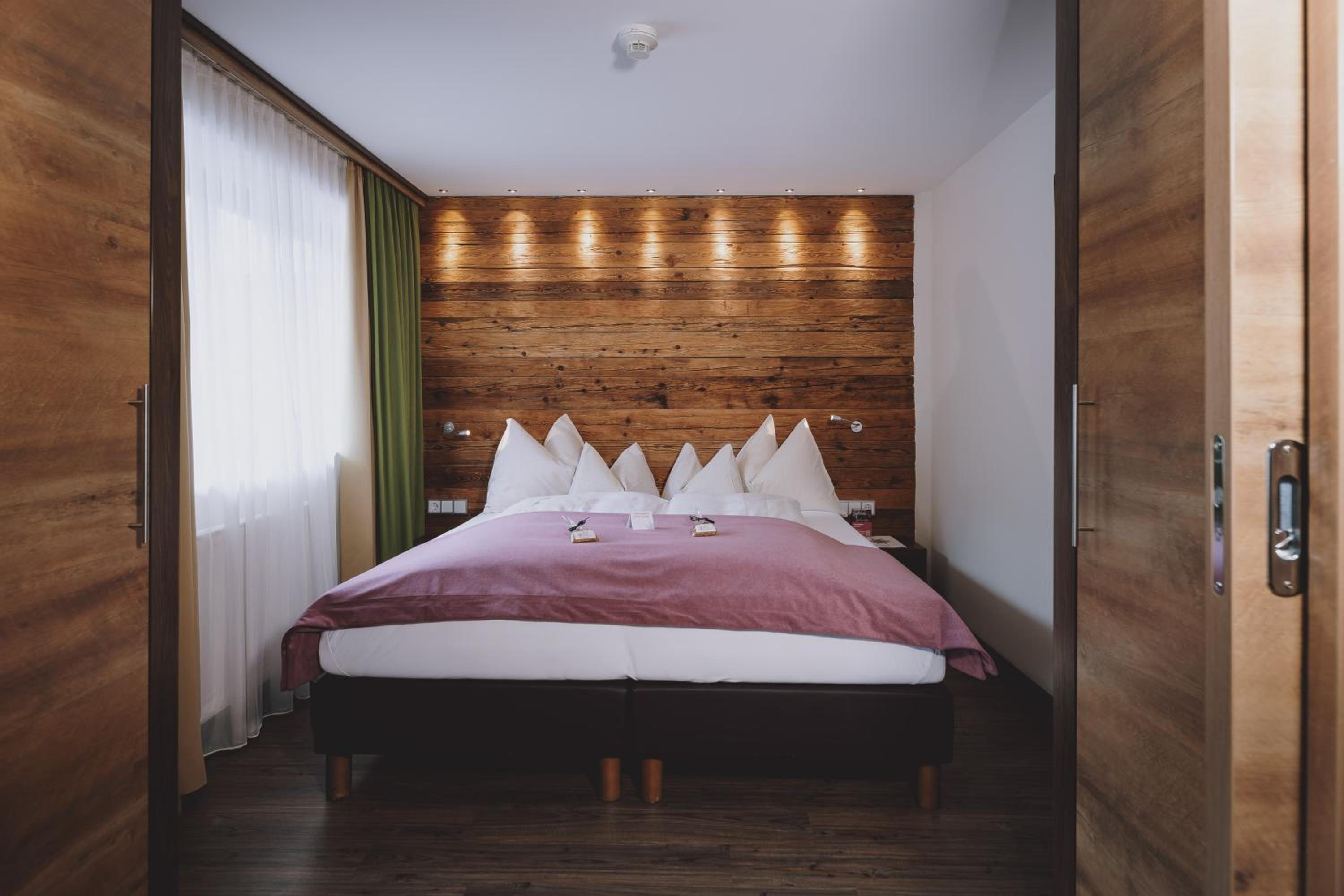 Junior Suite - Photo 1