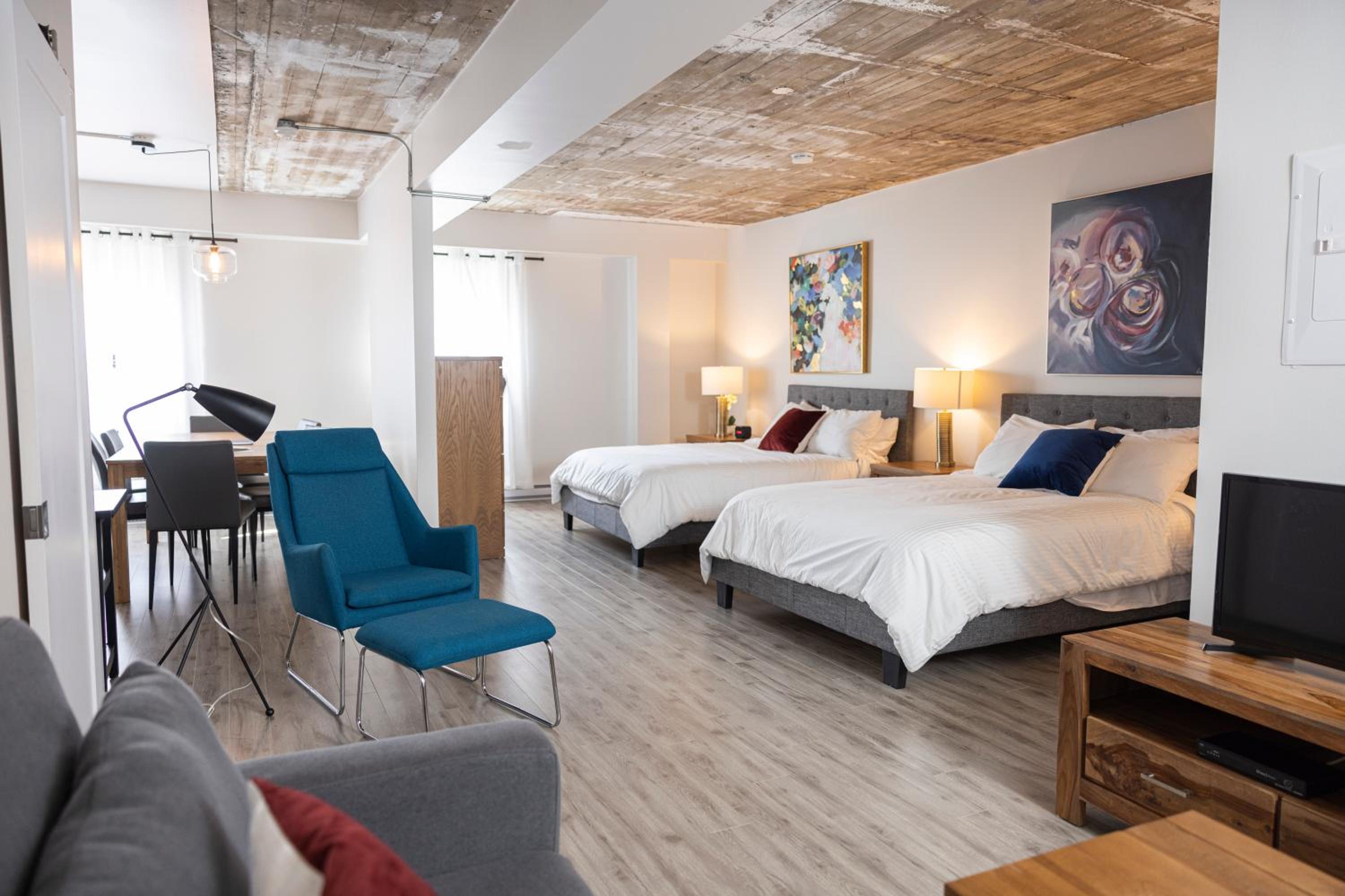 Loft - Photo 17