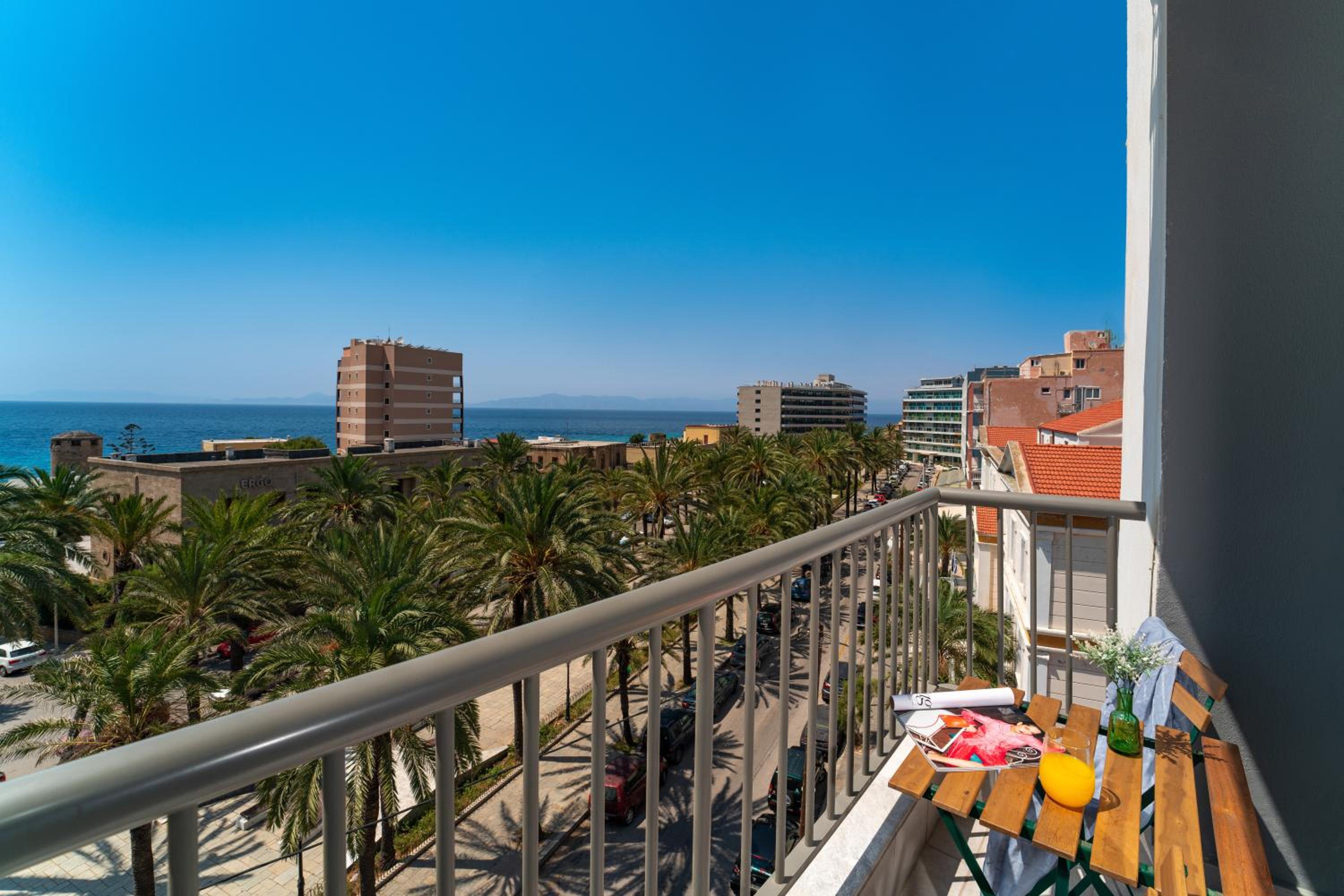 Quadruple Room with Sea View photo 3
