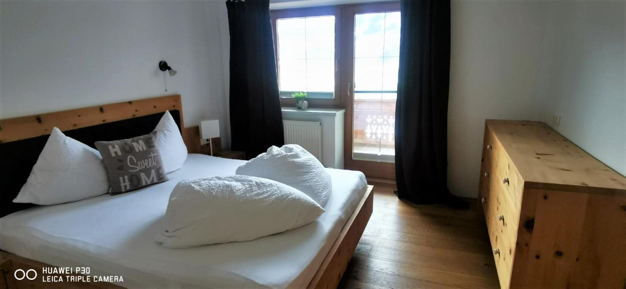 Apartment with Mountain View photo 1