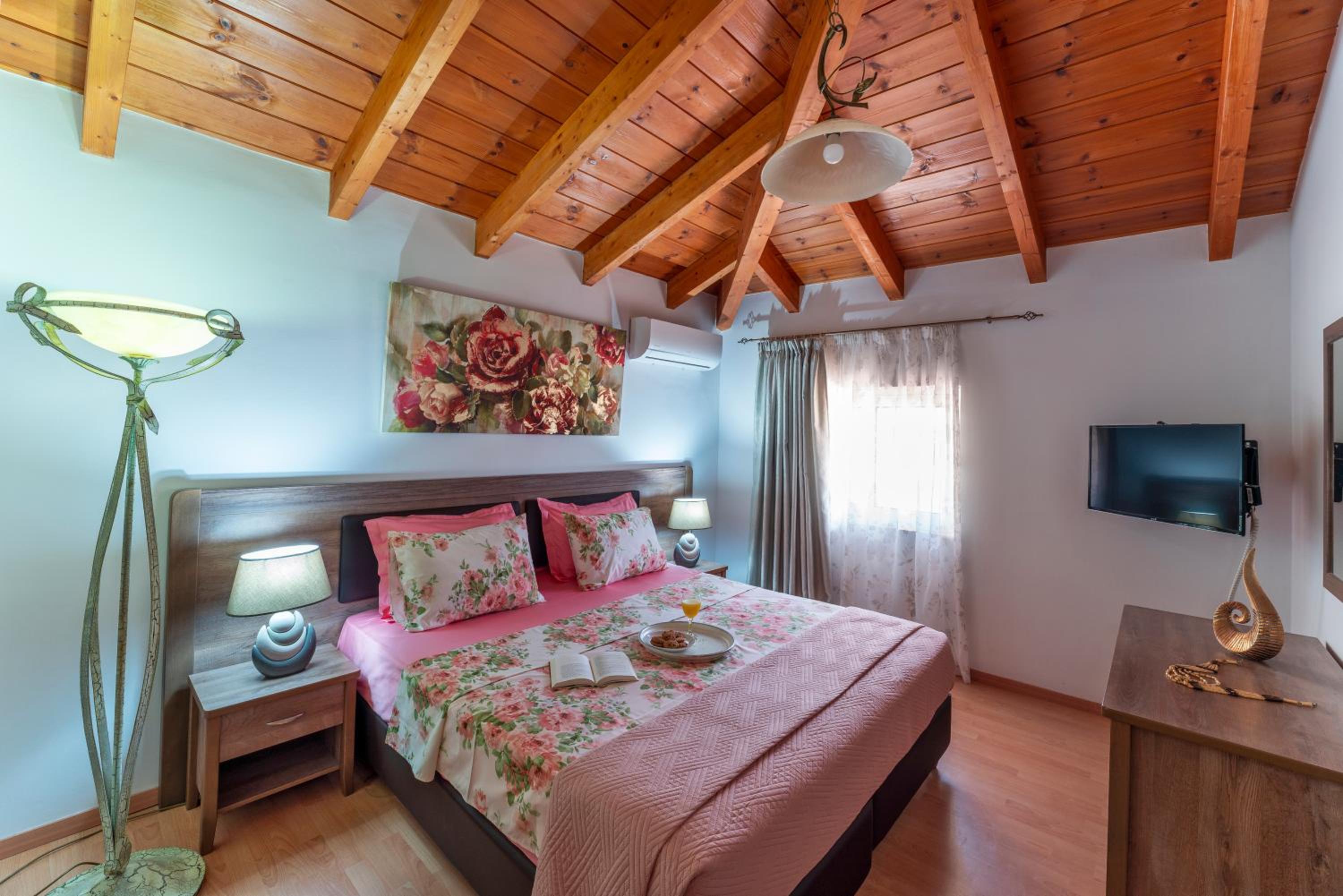 Two-Bedroom Villa photo 2