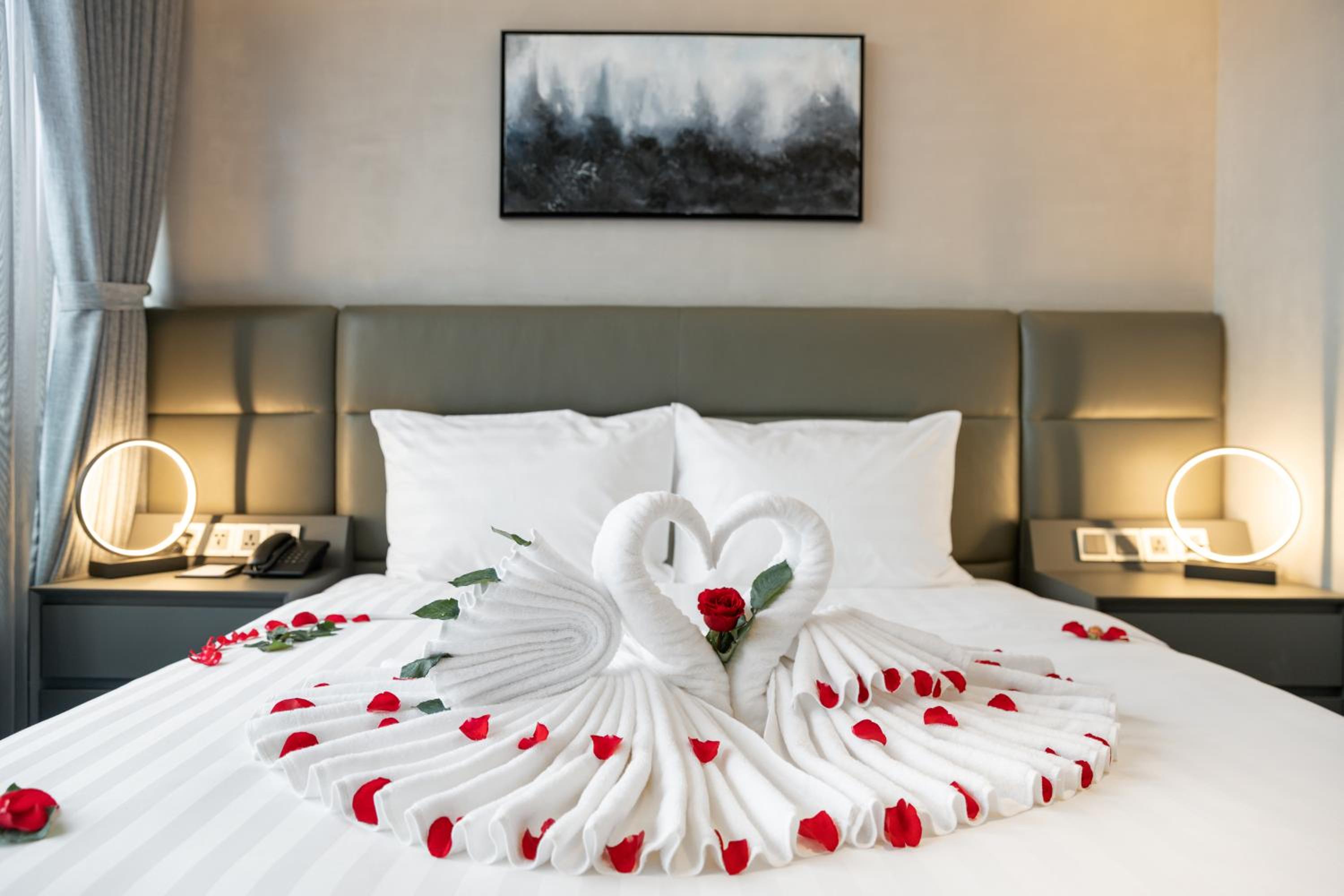 Suite with City View photo 2