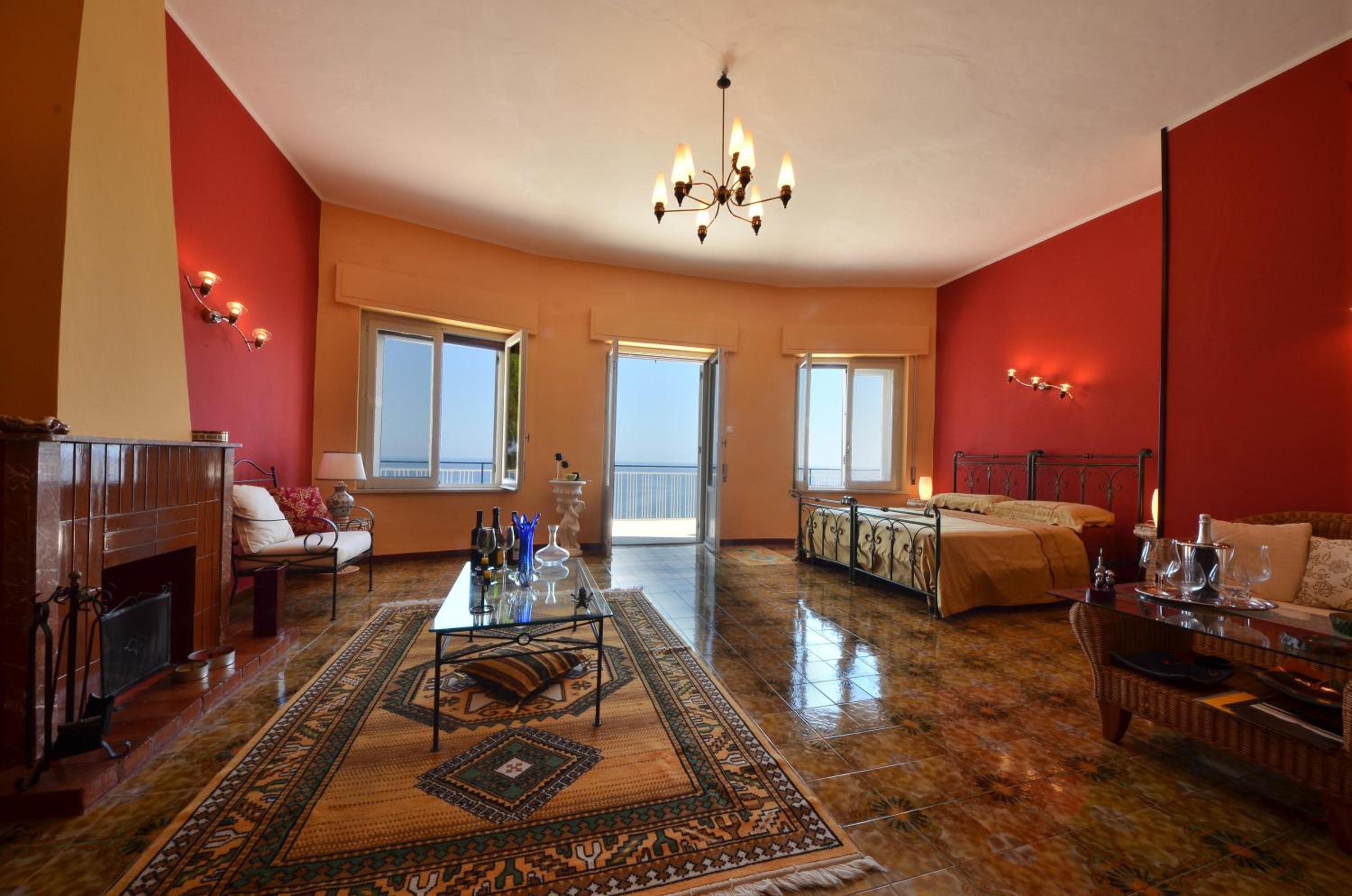 Large Junior Suite with Sea View photo 2