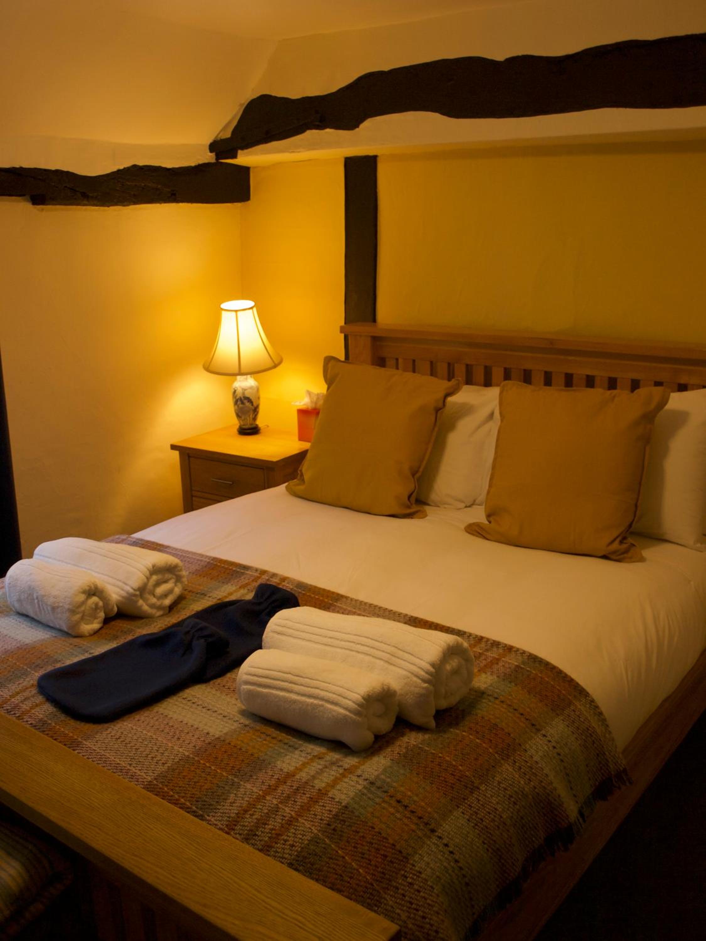 Double Room with Private Bathroom