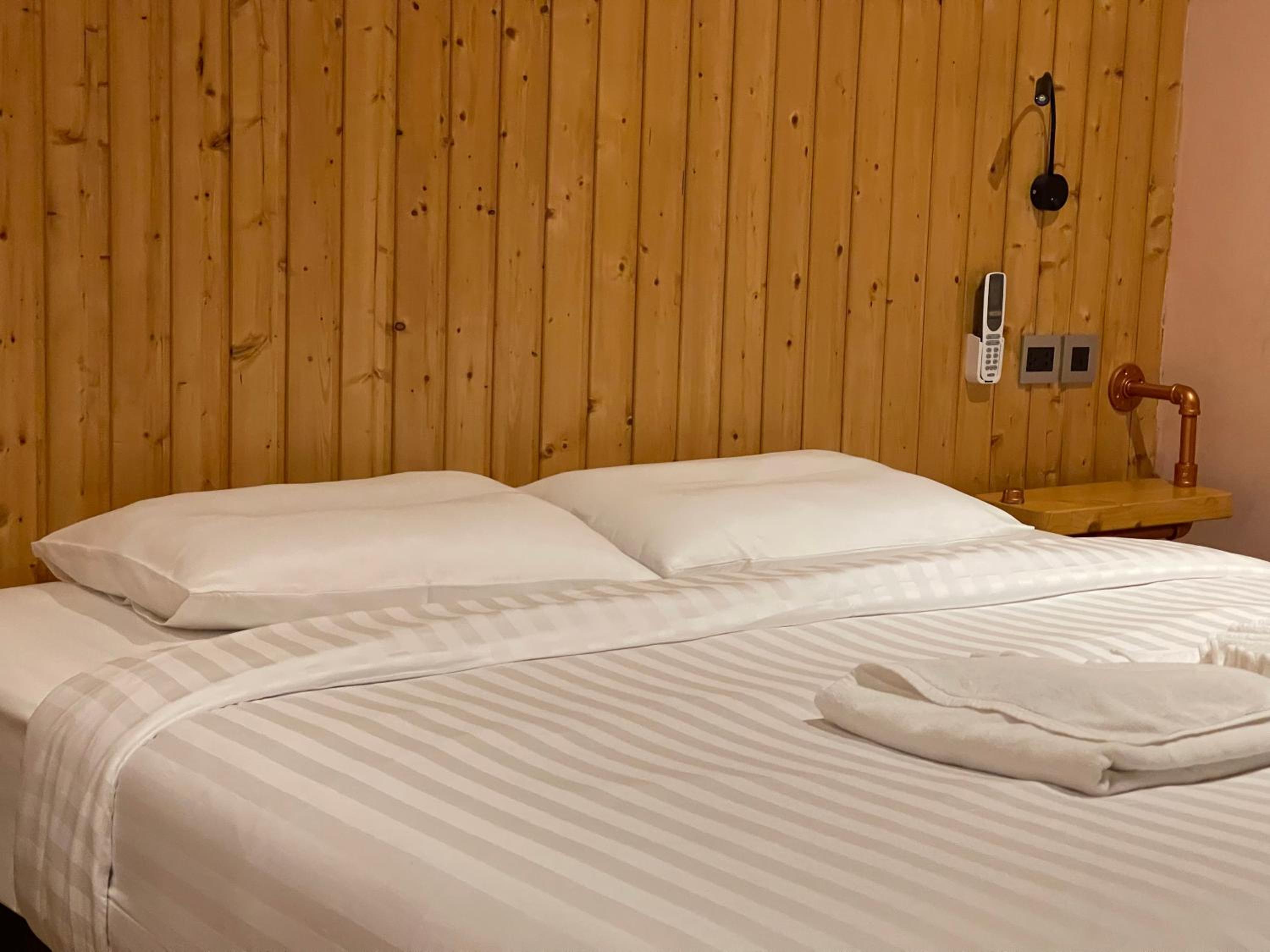 Standard Double Room - Photo 1