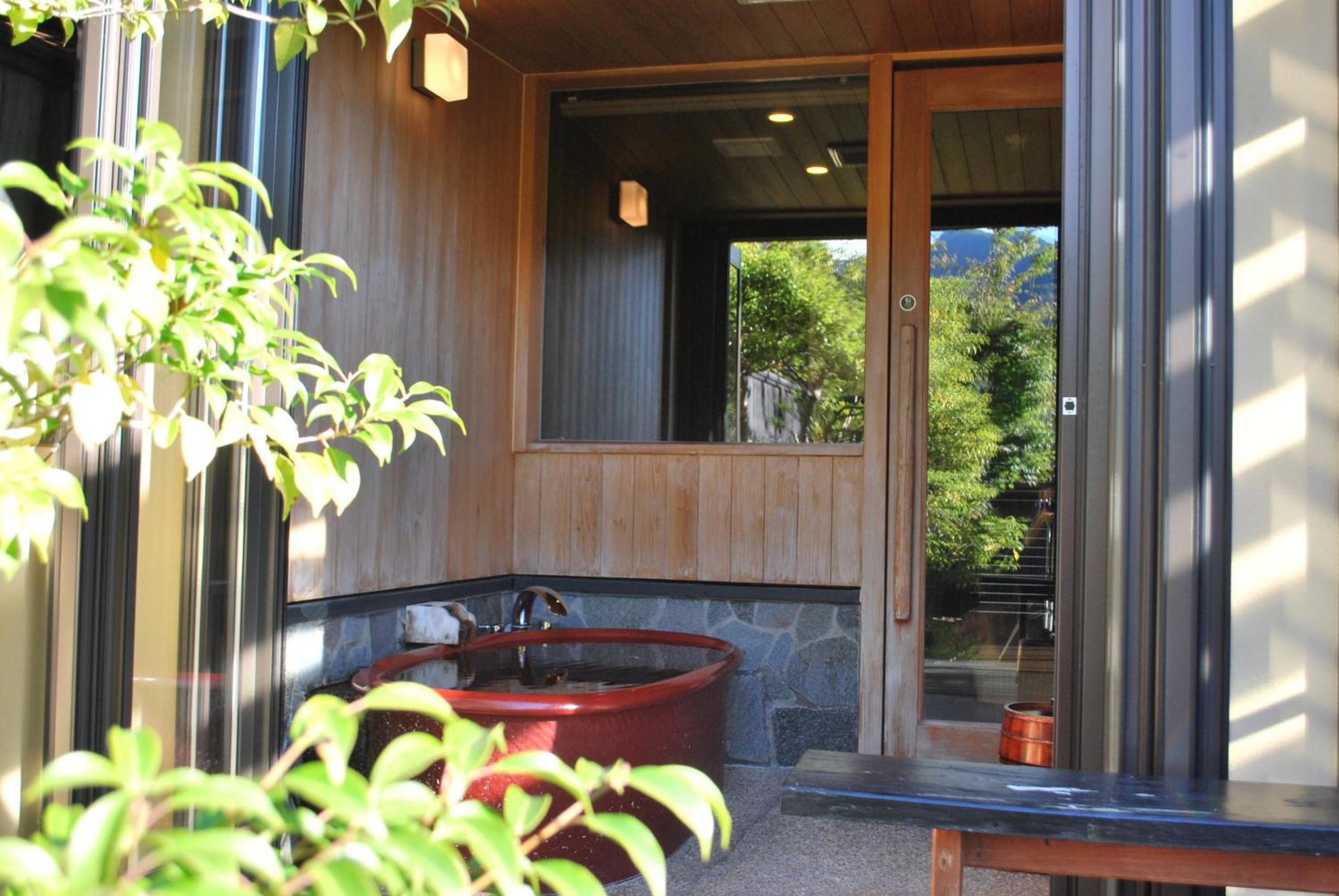 Suite with Spa Bath photo 2