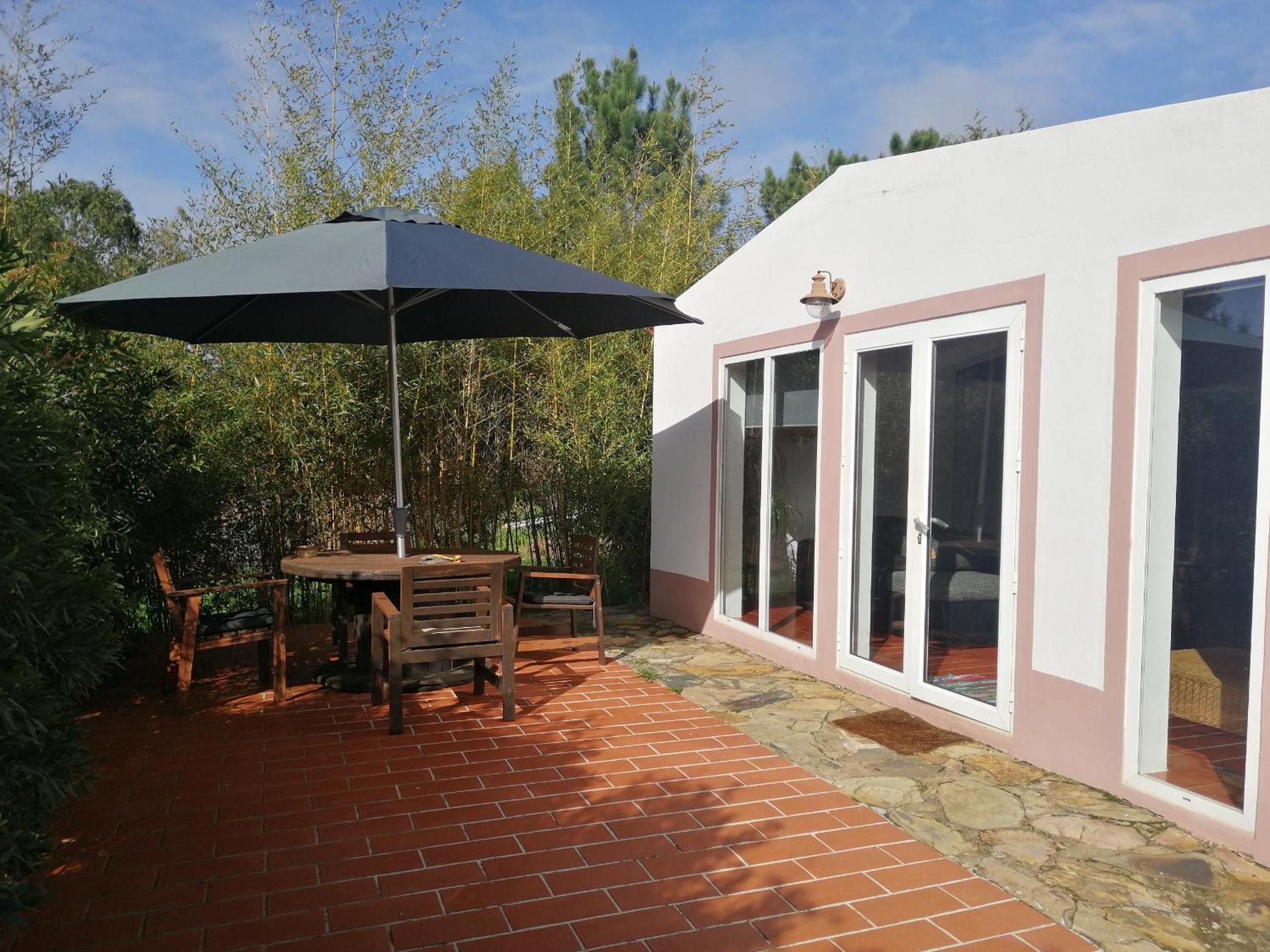 One-Bedroom House photo 3