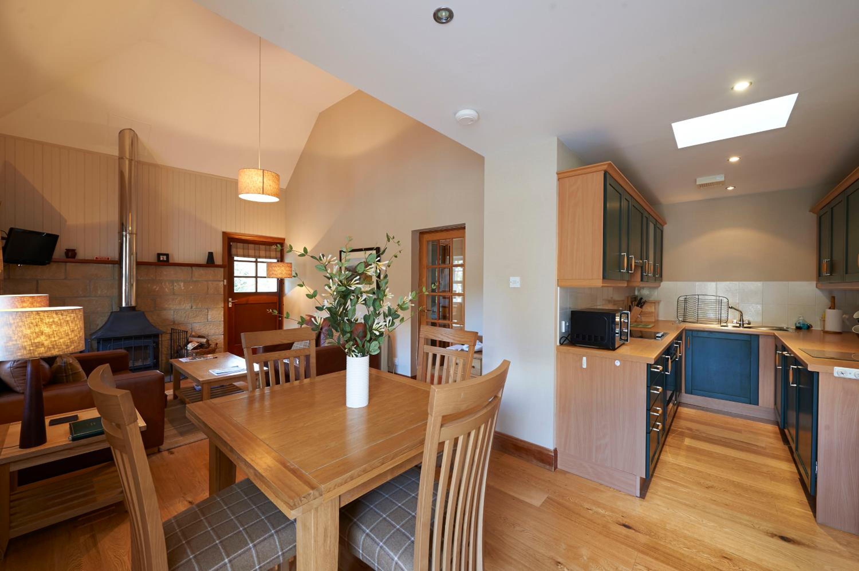 Two-Bedroom House photo 2