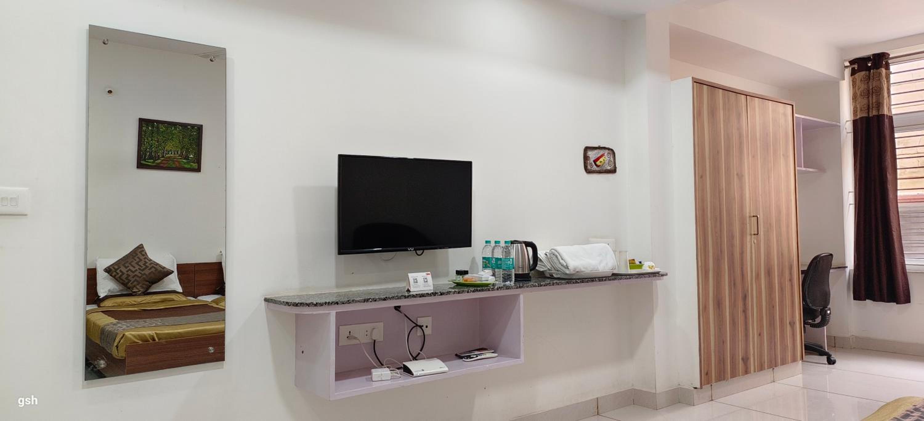 Superior Triple Room photo 2
