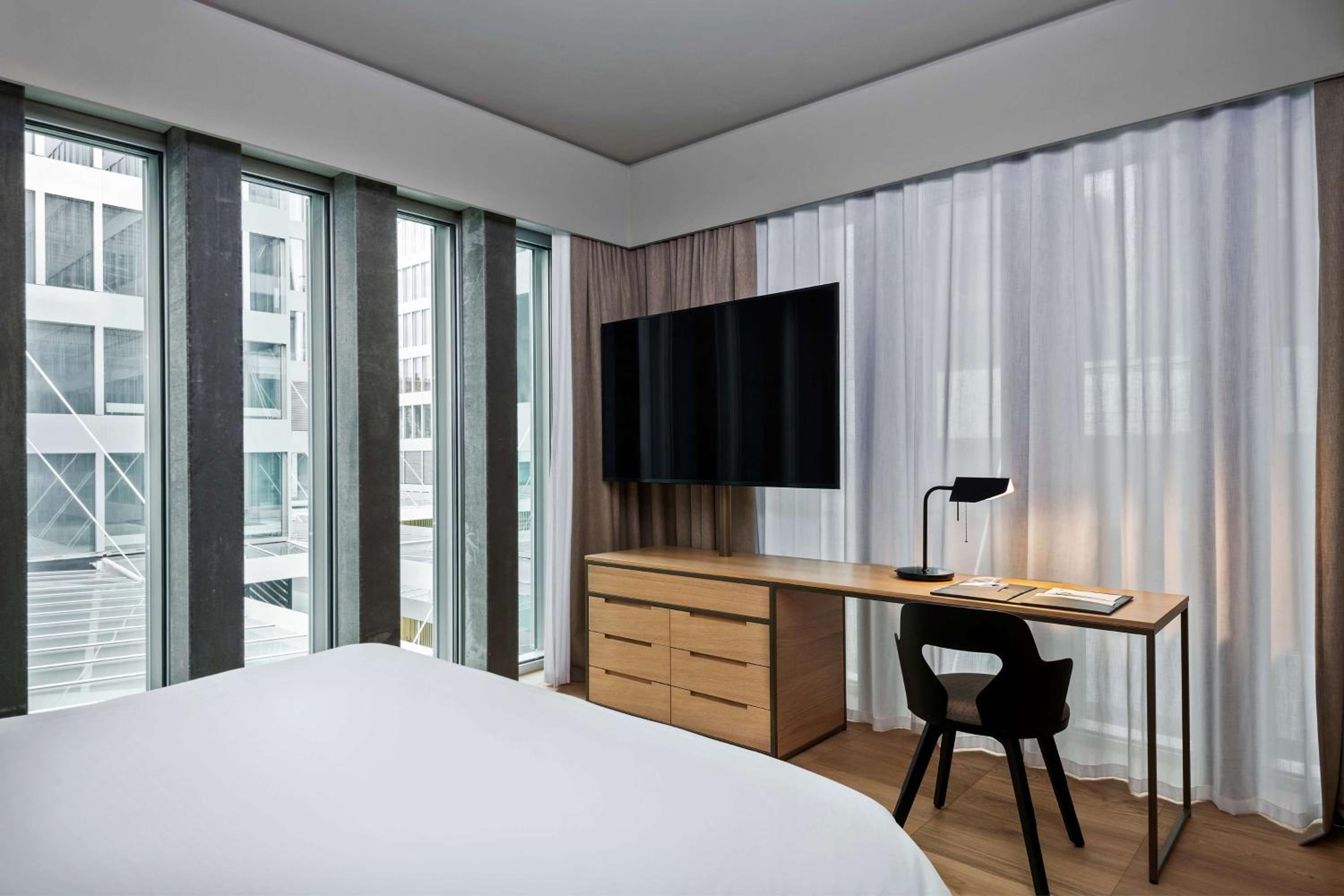 King Room - Club Access - Photo 1