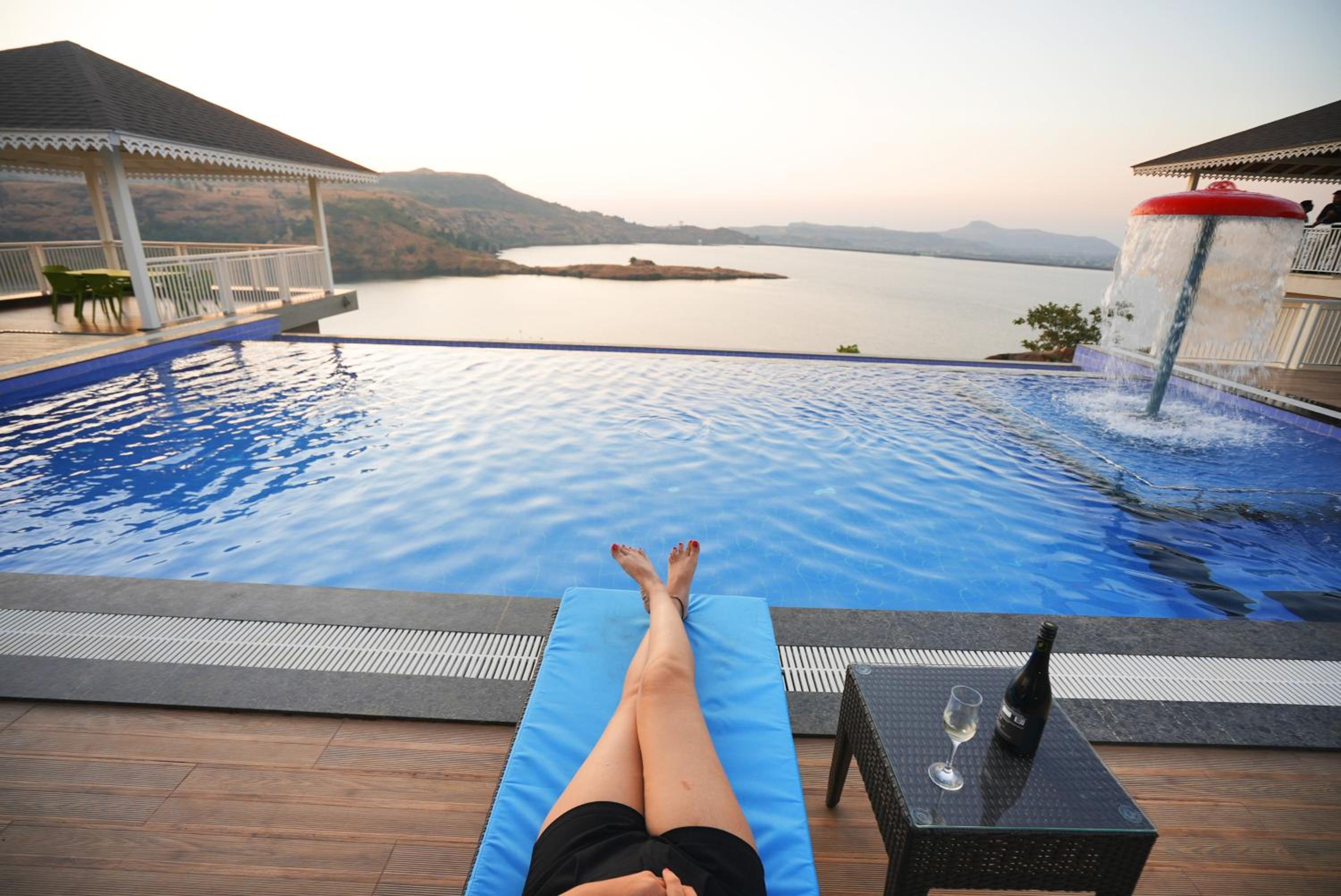 Villa photo 2
