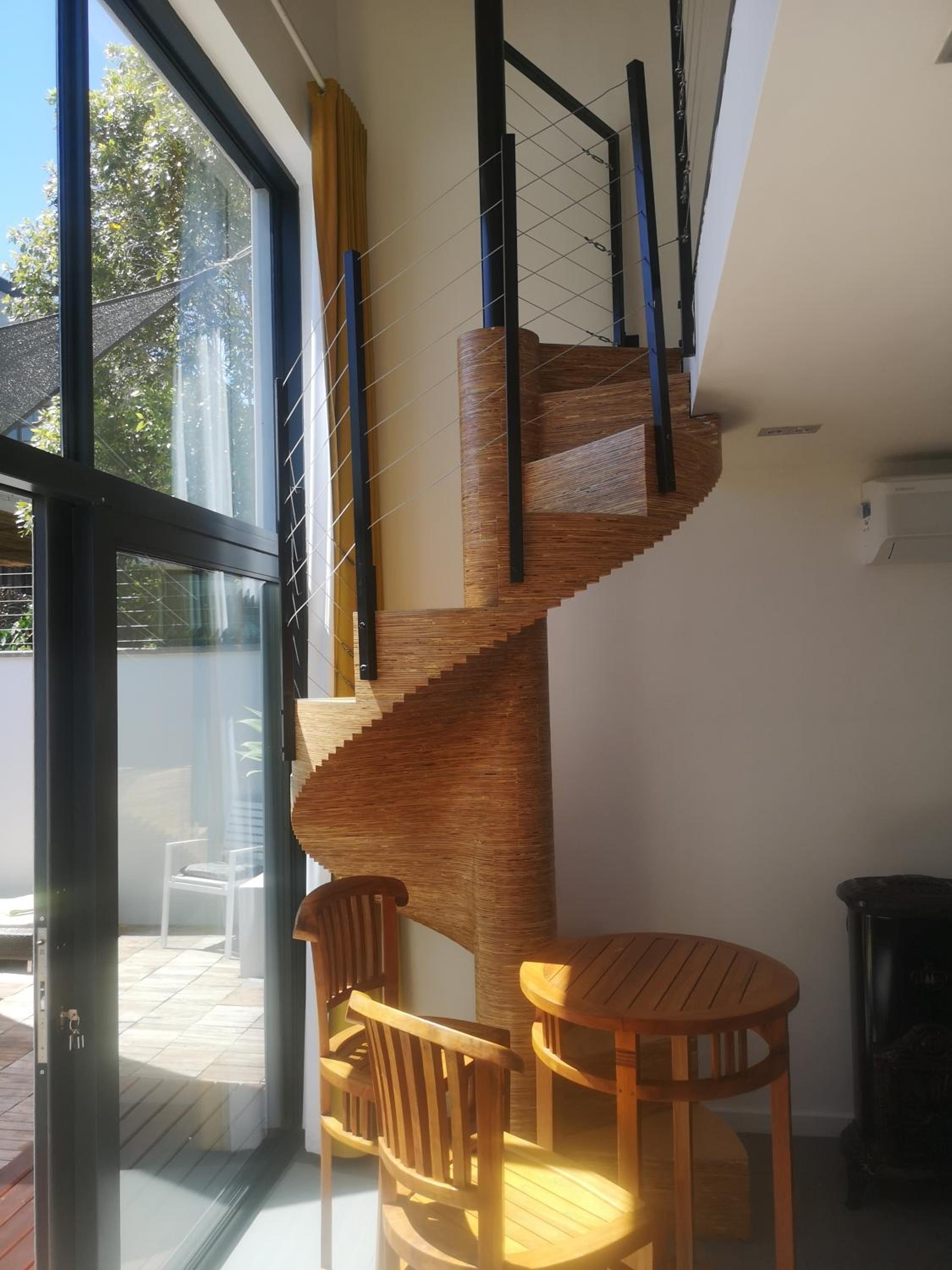 Studio with Terrace - Photo 2
