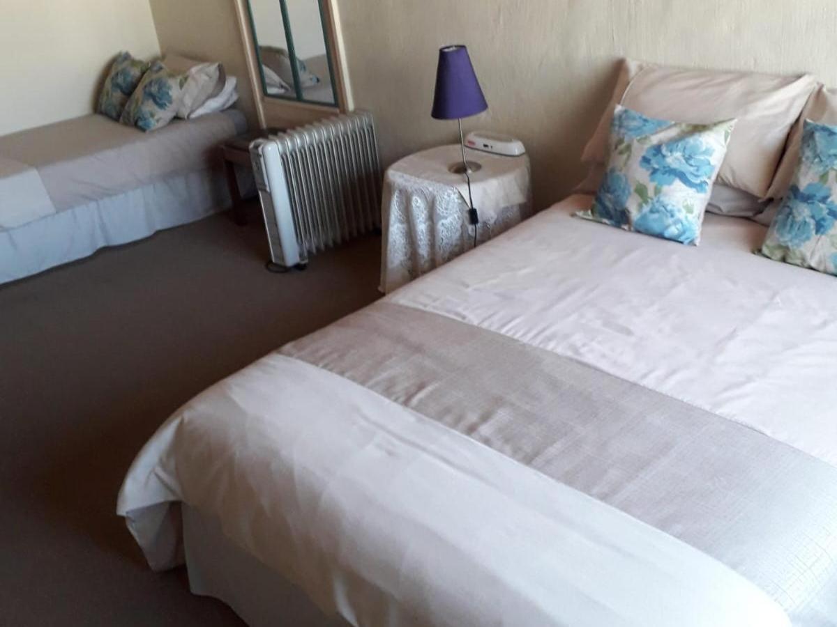 Family Holiday Home - Photo 1
