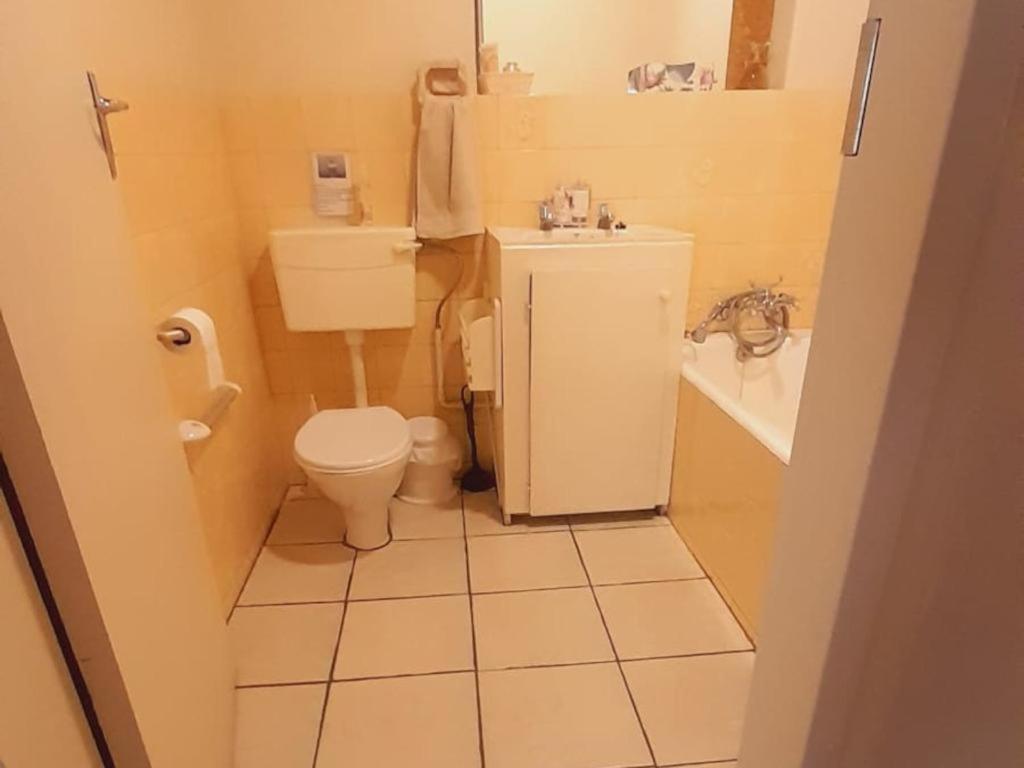 Family Holiday Home - Photo 9