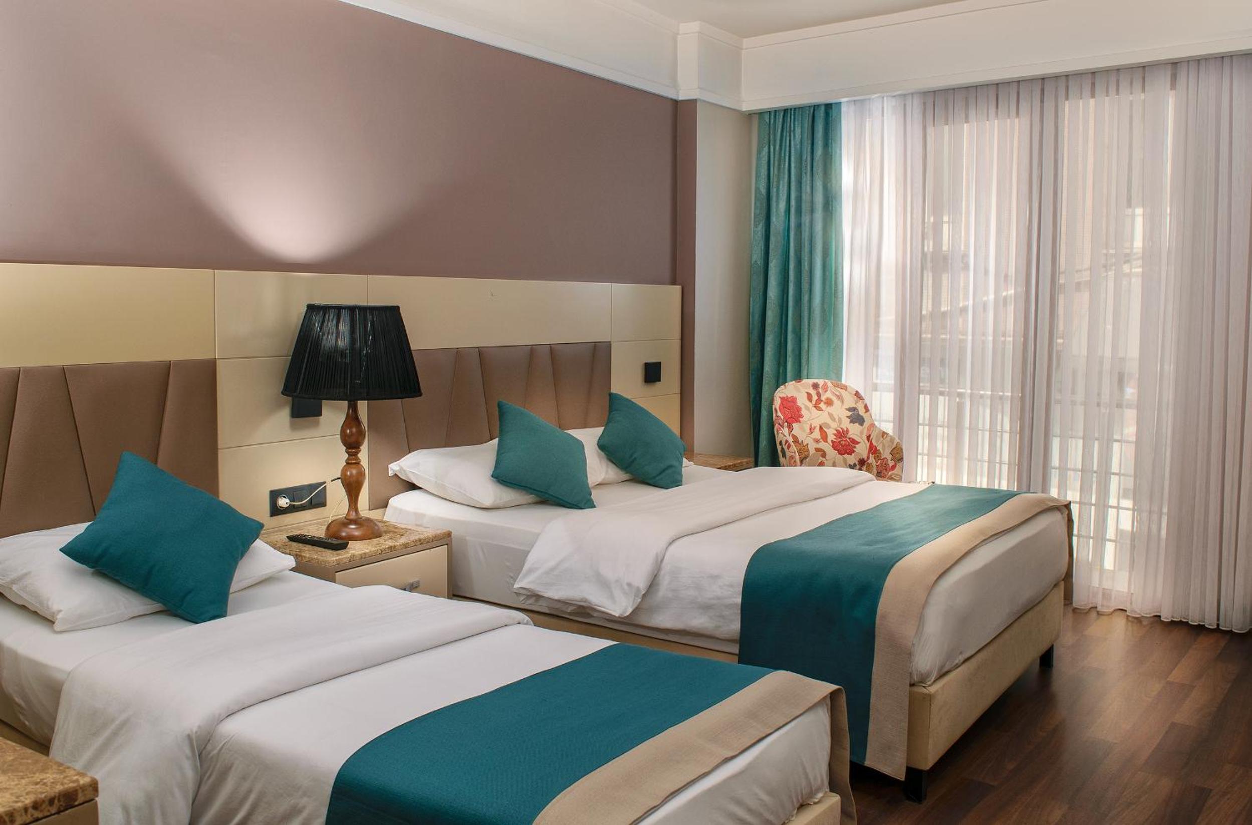 Triple Room with Balcony photo 1