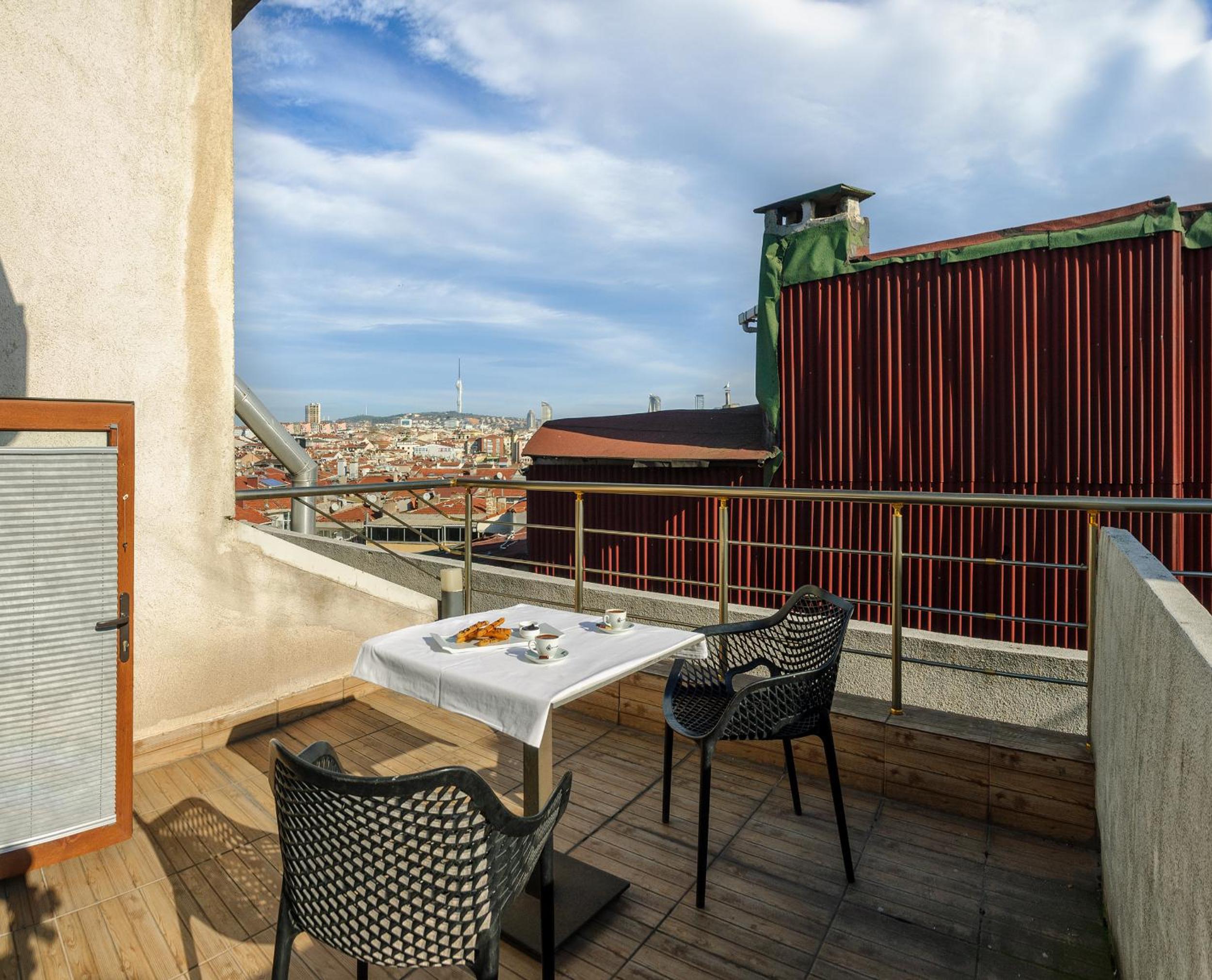 Double Room with Terrace photo 3