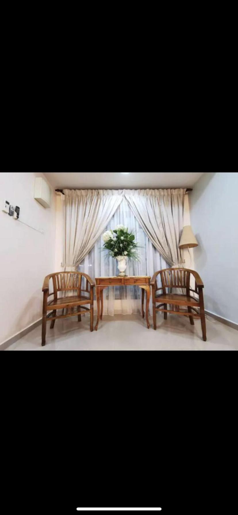 Three-Bedroom House photo 2