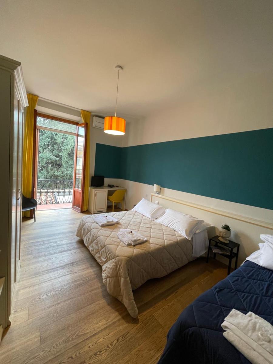 Superior Triple Room photo 2