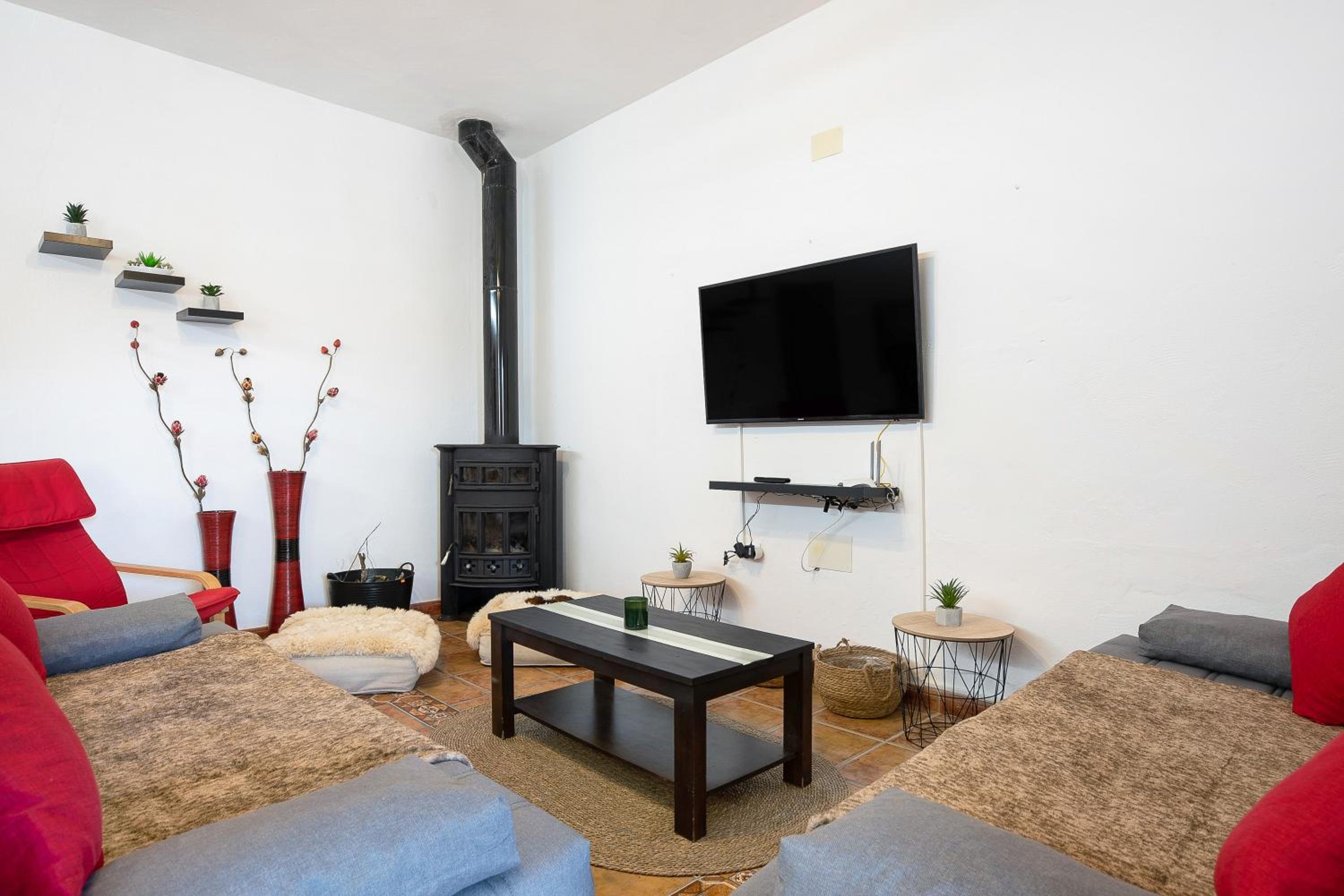 Two-Bedroom House photo 2
