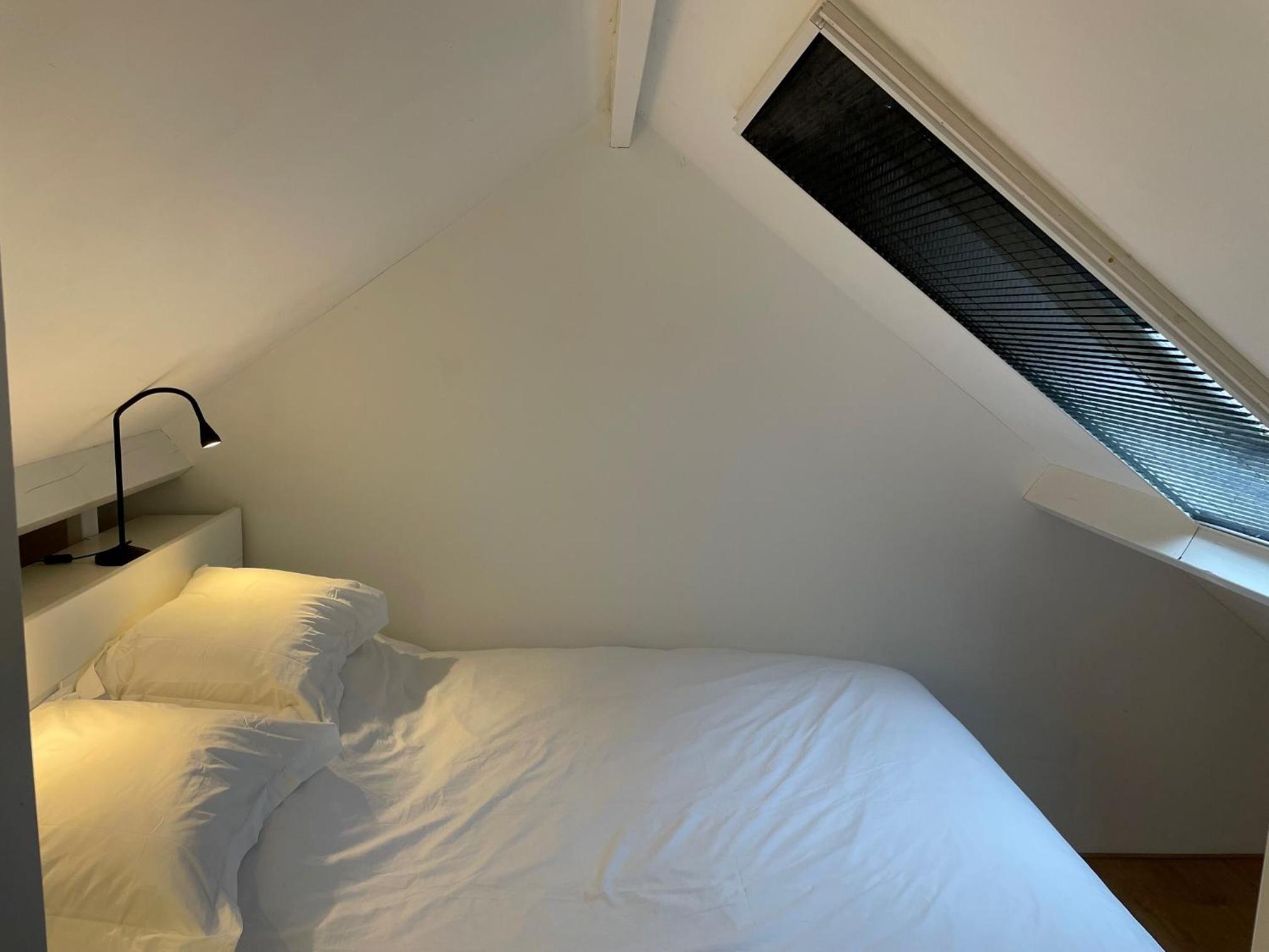 Two-Bedroom House - Photo 12