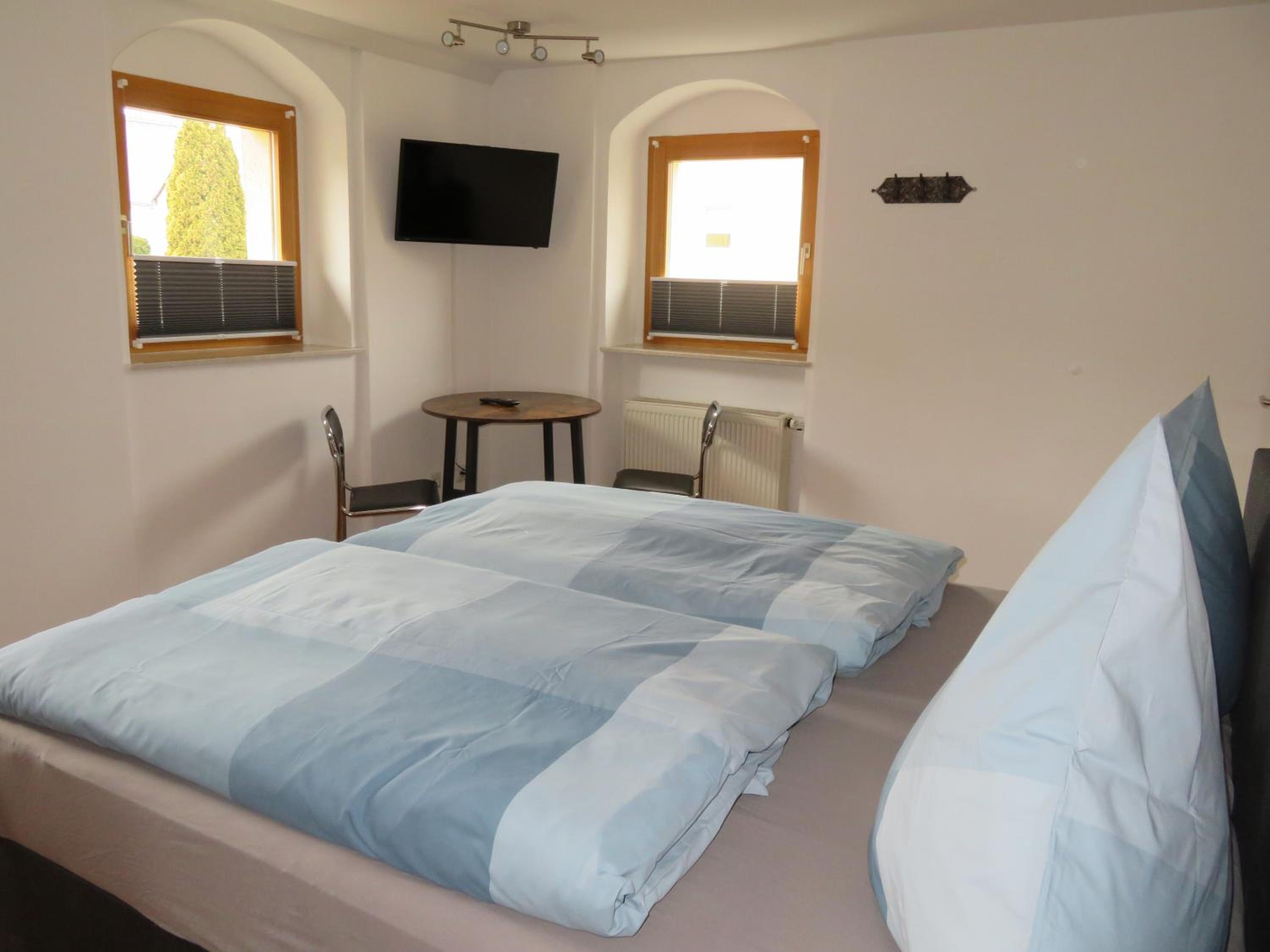 Double Room with Private Bathroom photo 2