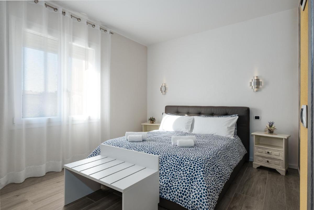 Double Room with Private Bathroom photo 1