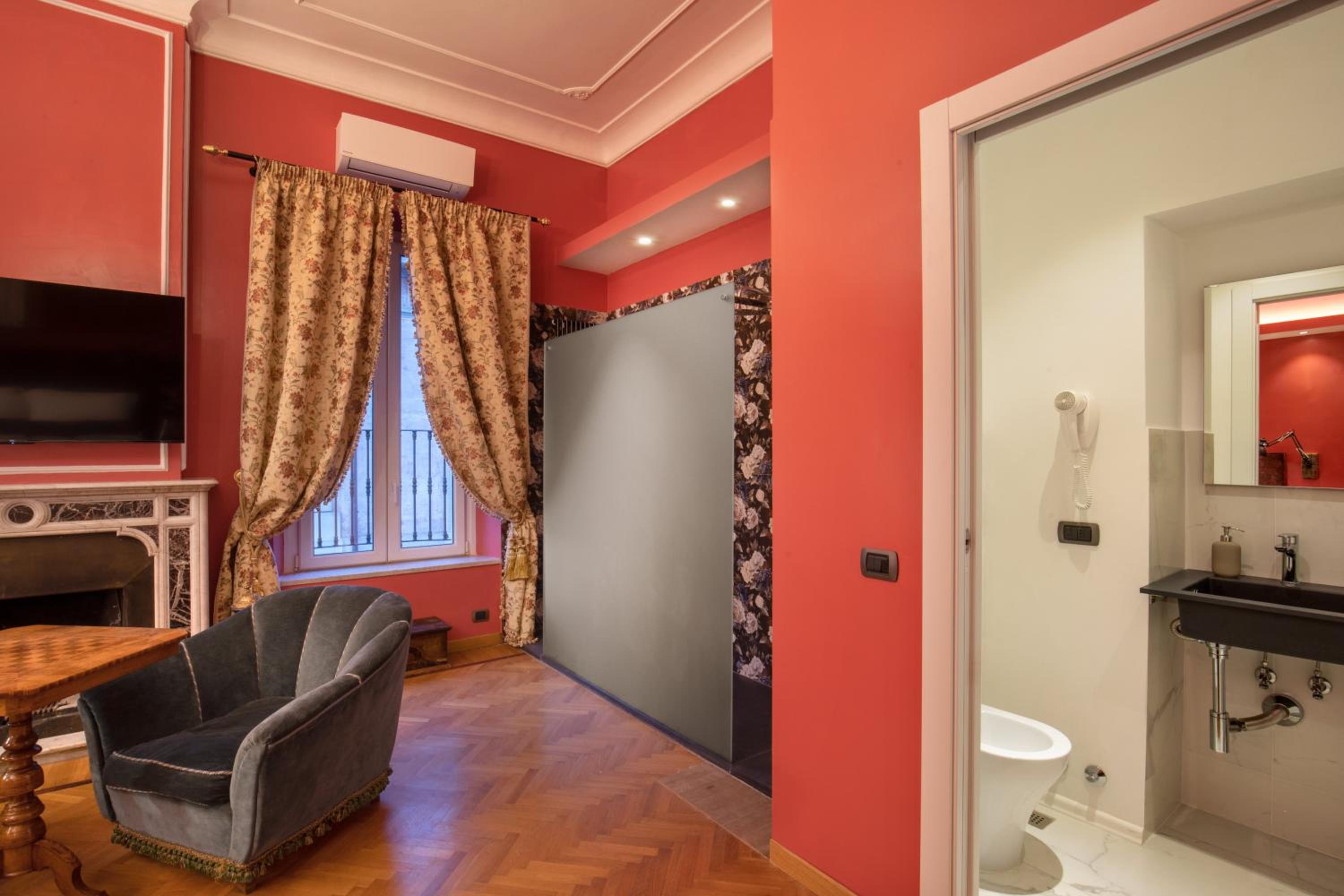 Deluxe Quadruple Room photo 3
