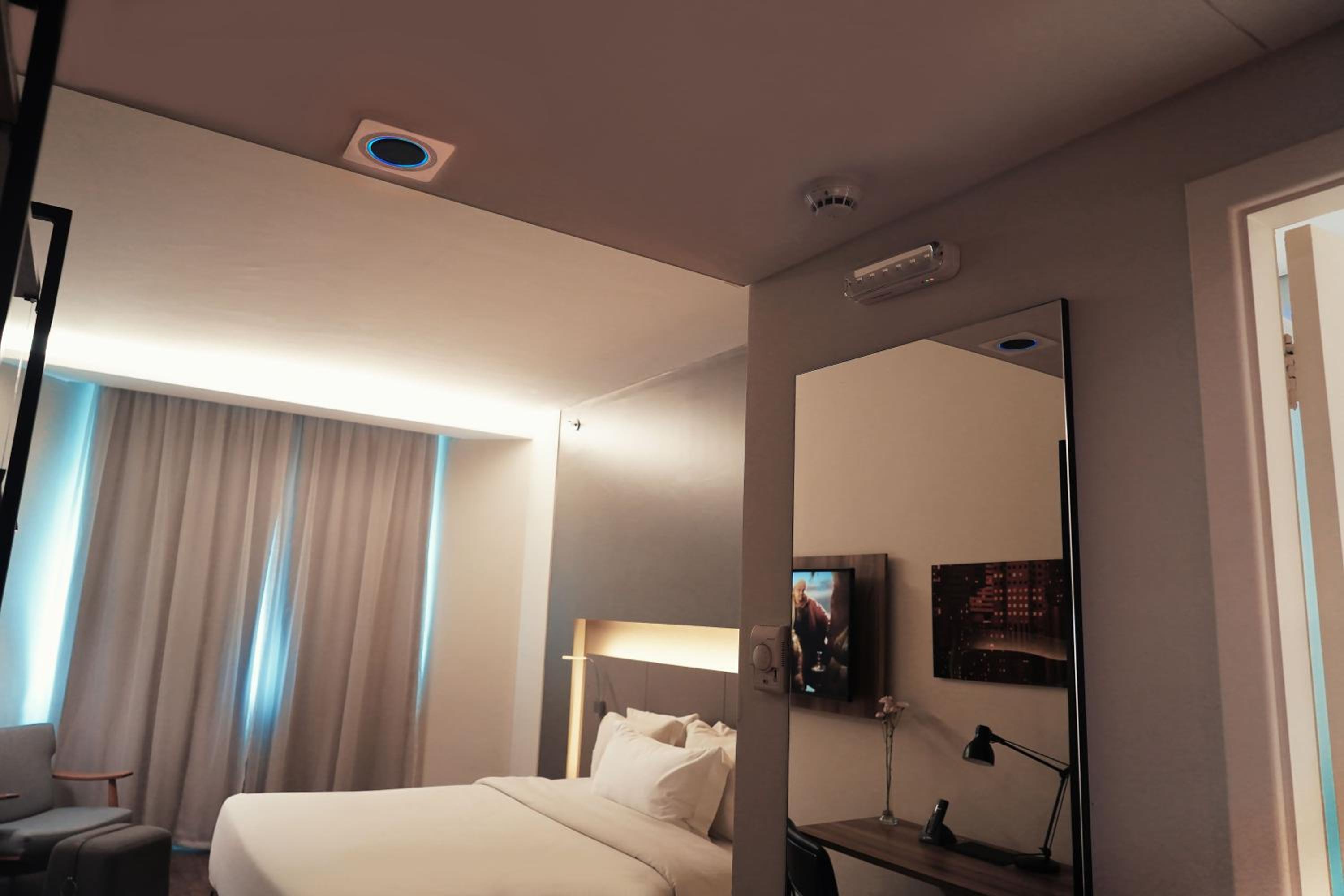 Premium Smart Room - 1 Cama Queen - Photo 1