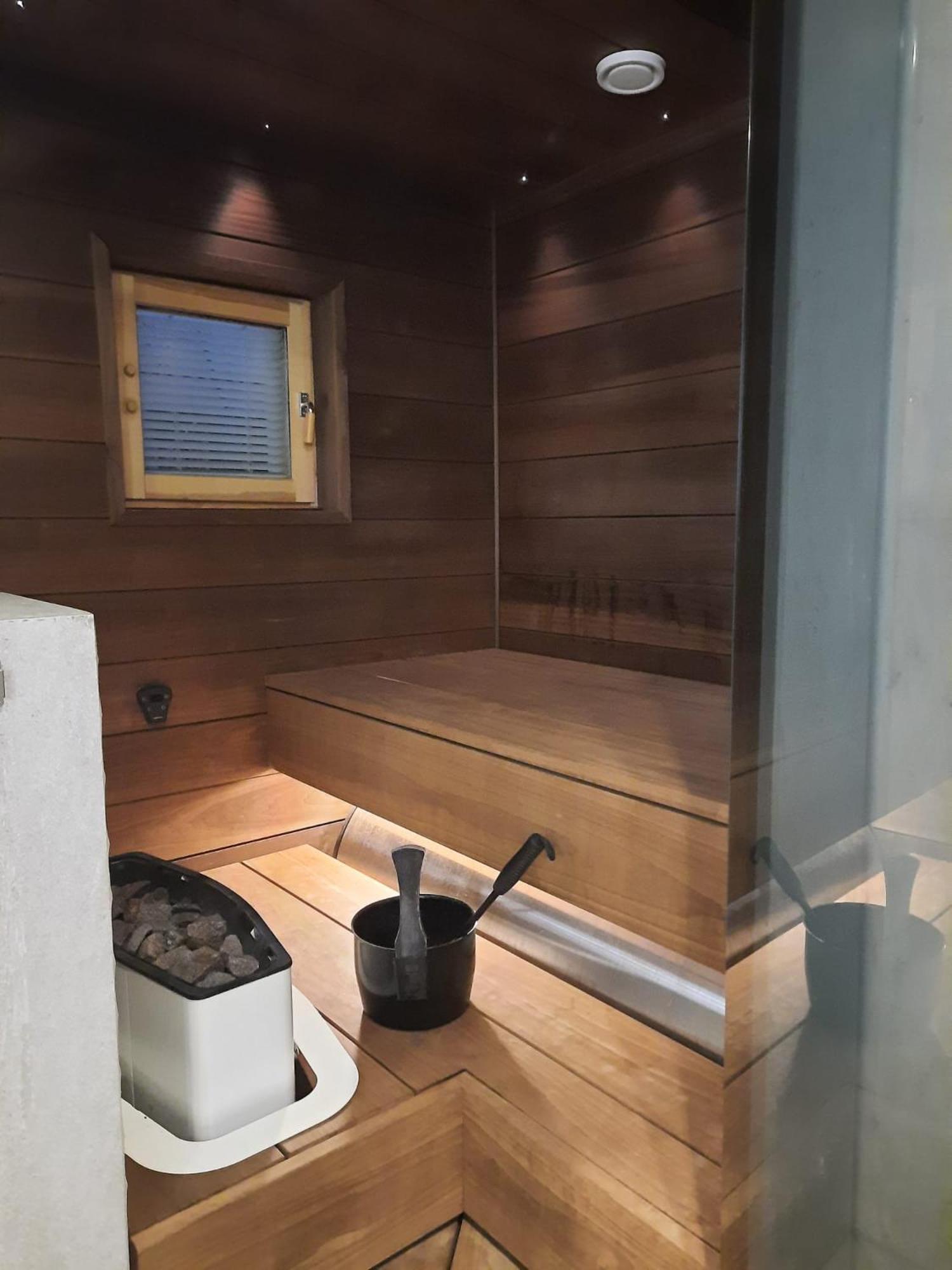 Two-Bedroom Chalet - Photo 11