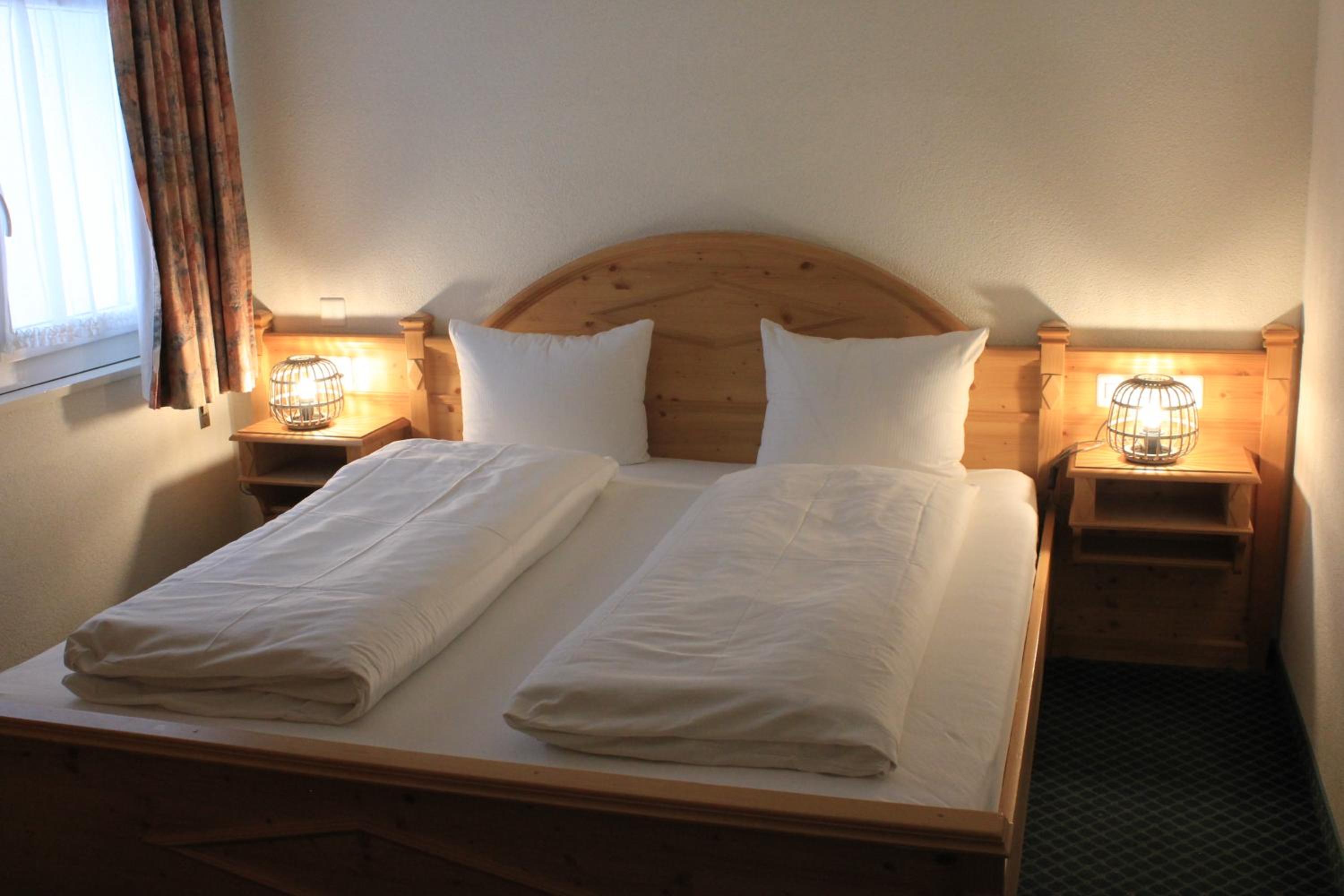 Suite with Balcony - Photo 12