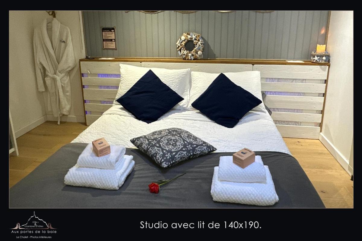 One-Bedroom House - Photo 3