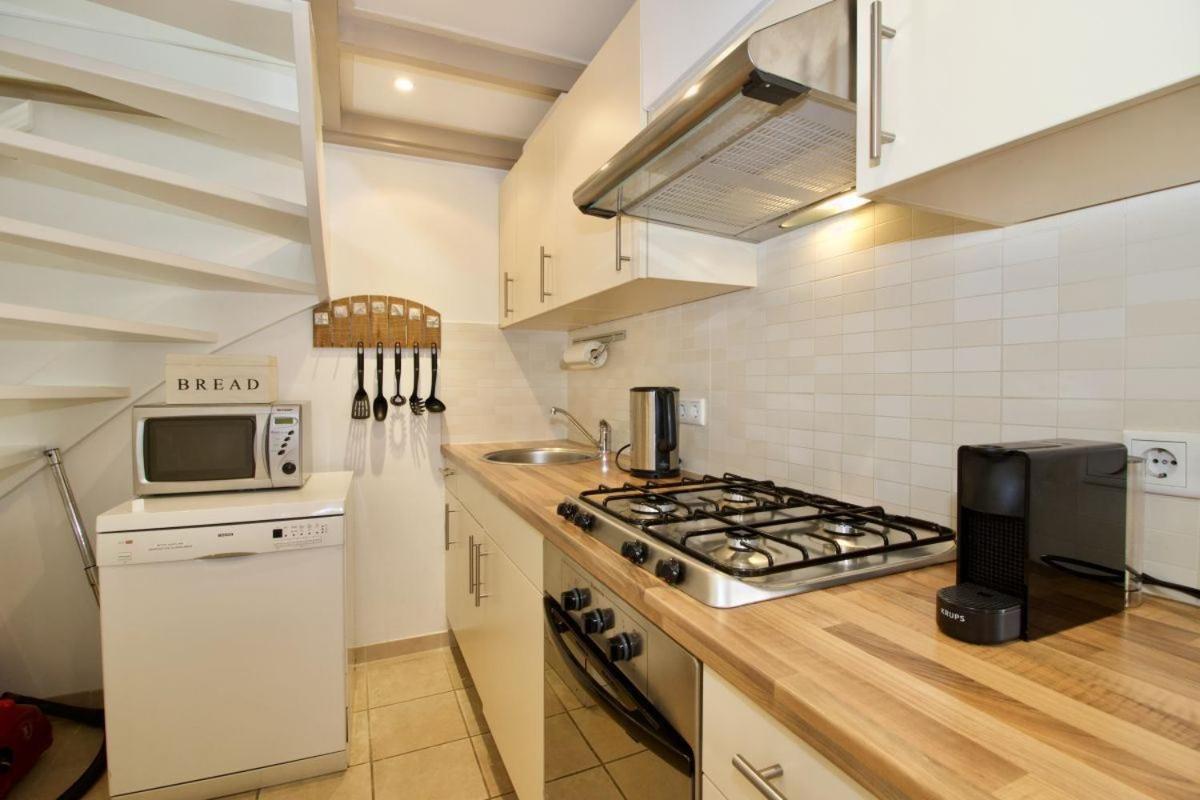 Two-Bedroom House photo 2