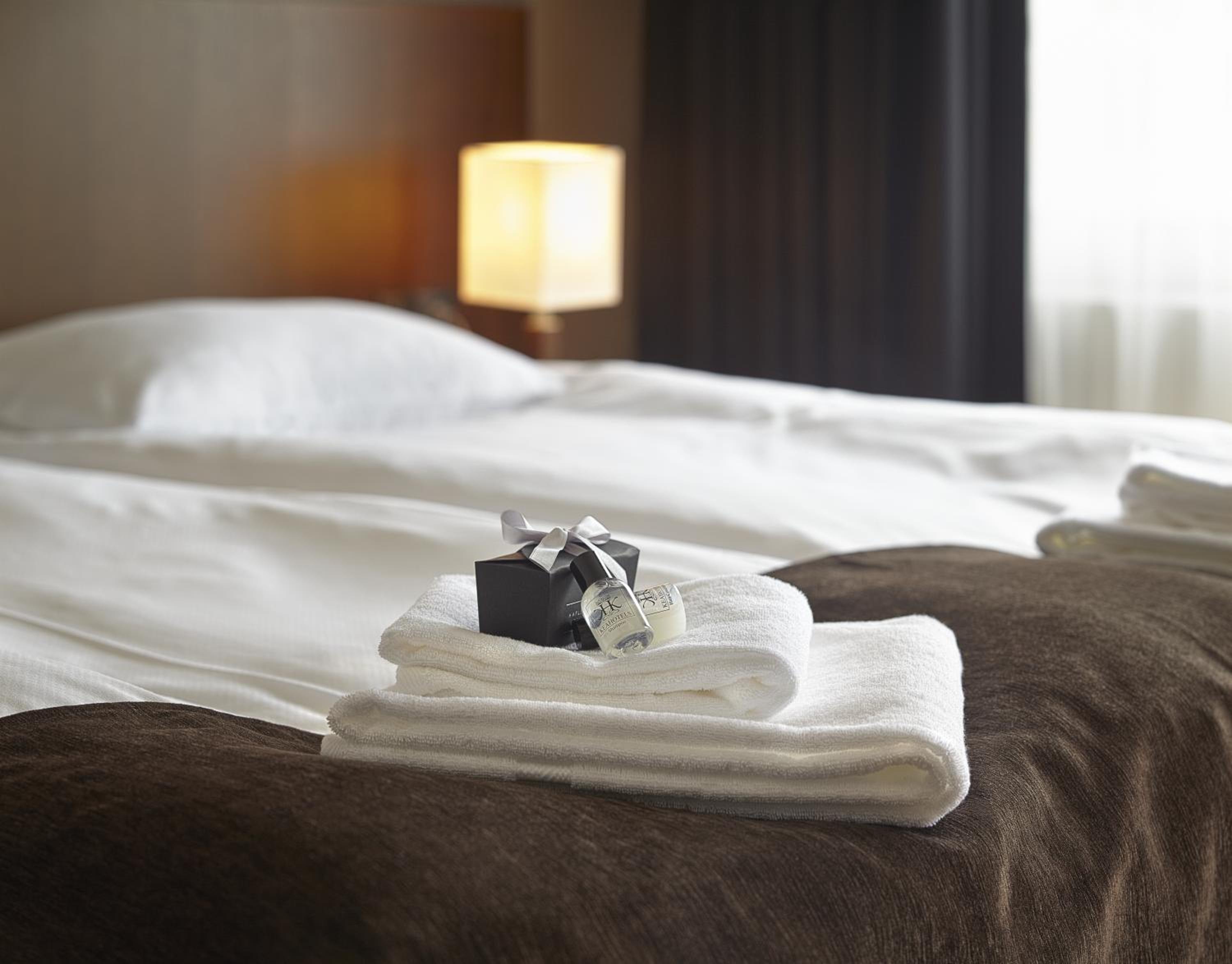 Standard Double or Twin Room - Photo 5