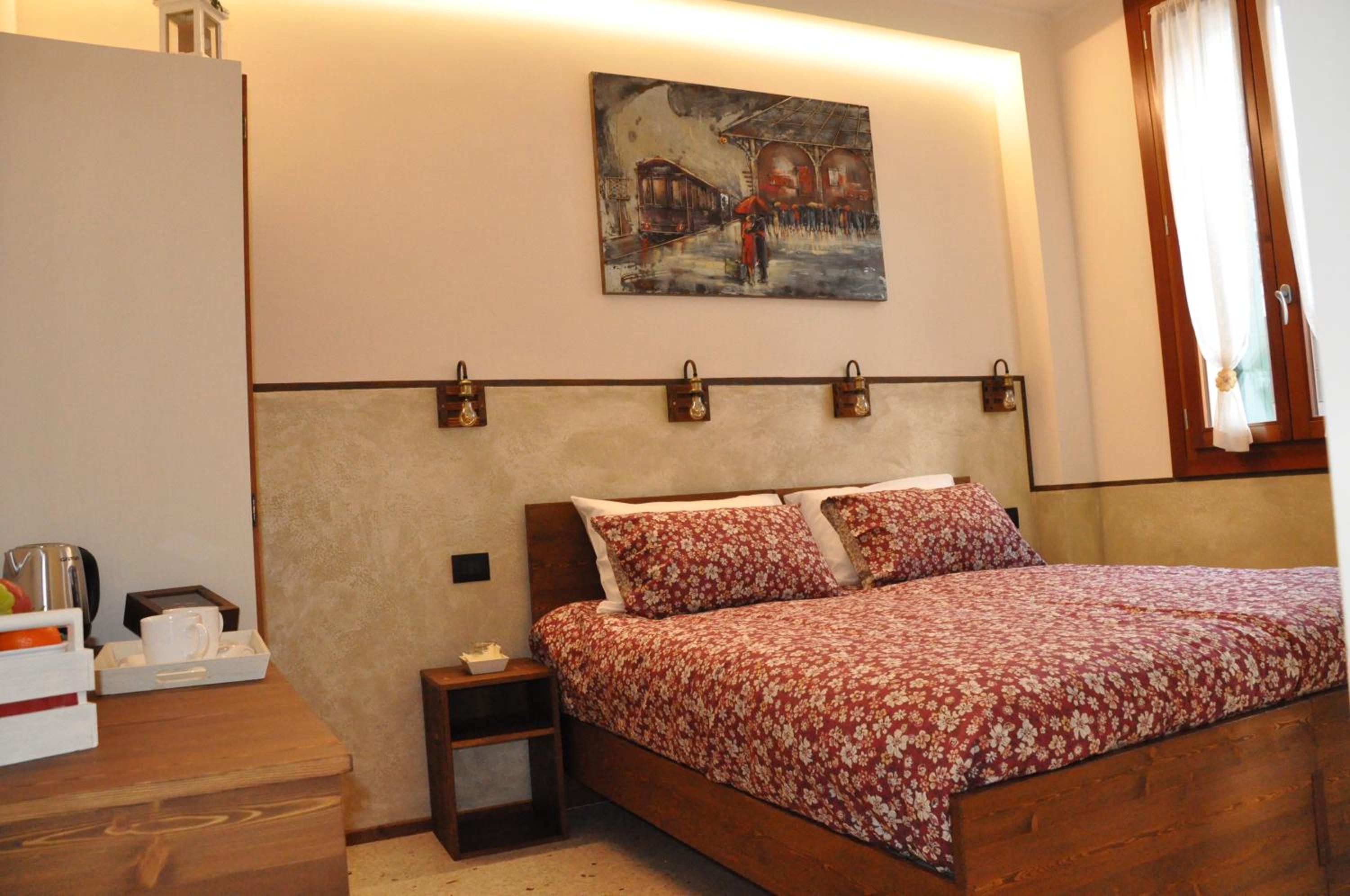 Large Double Room