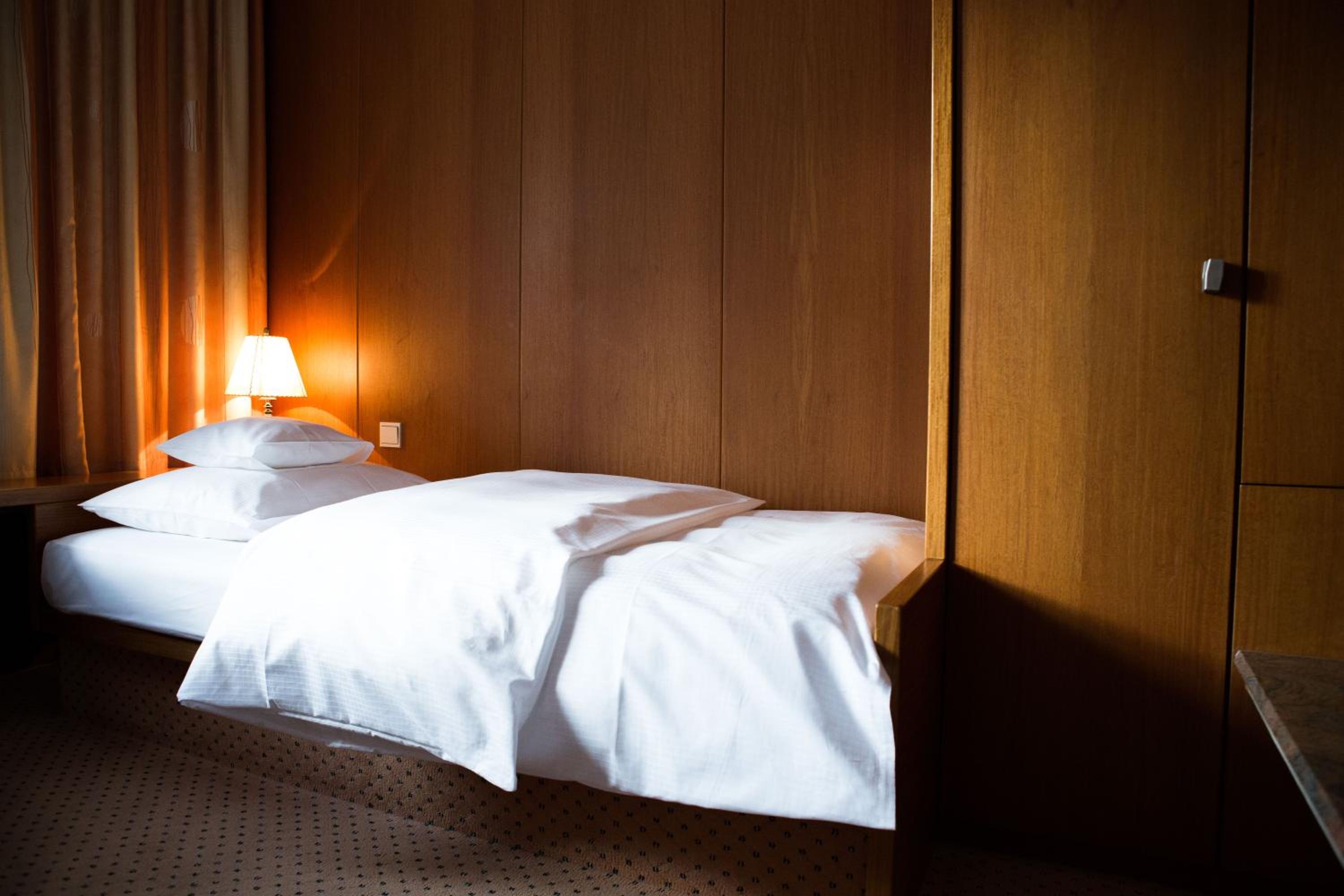 Economy Single Room