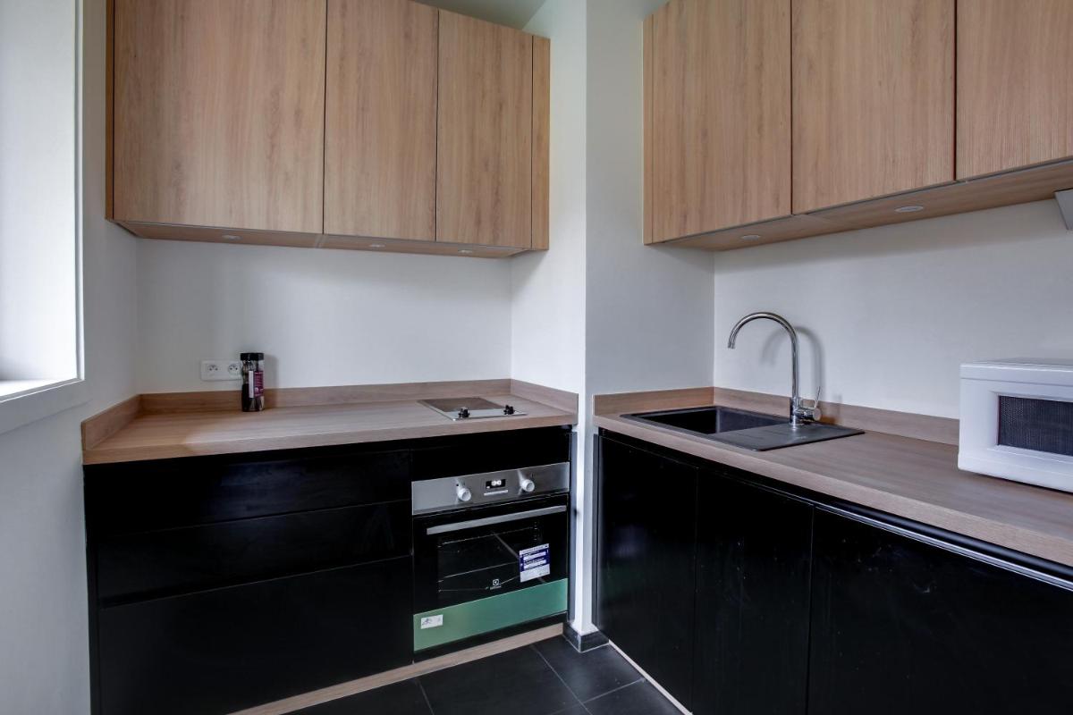 Apartment photo 3