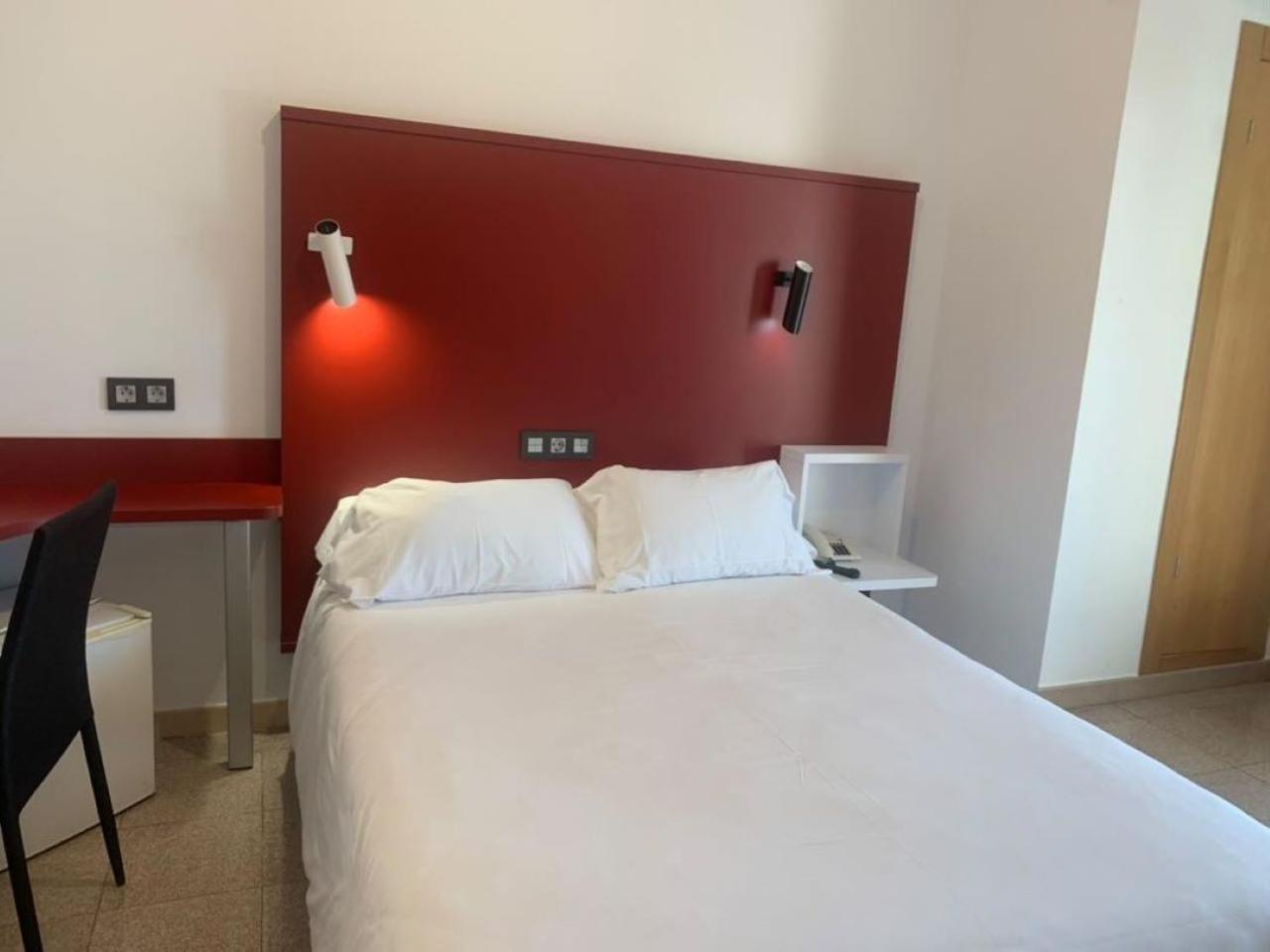 Standard Single Room photo 2