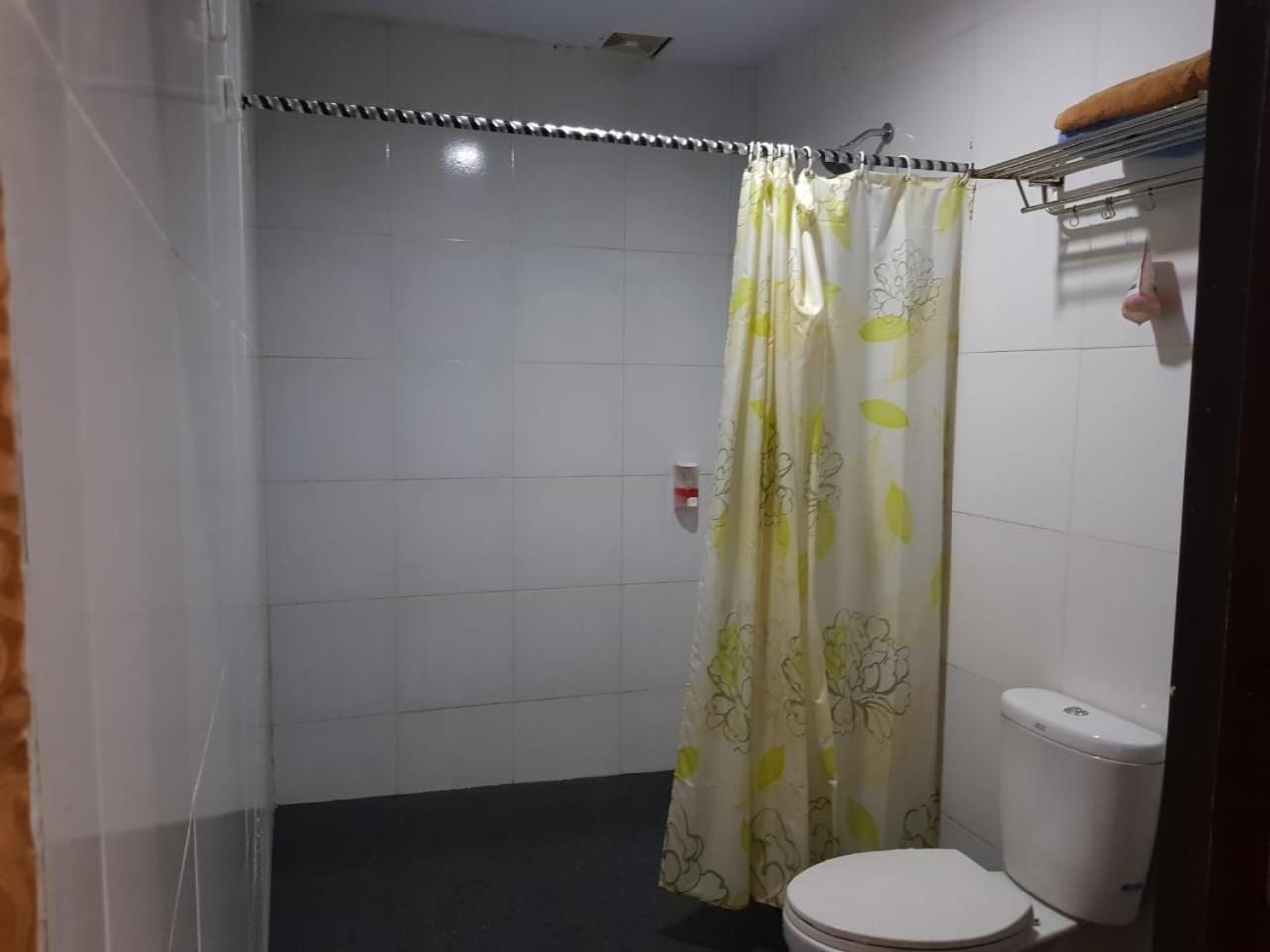 Suite - Photo 5