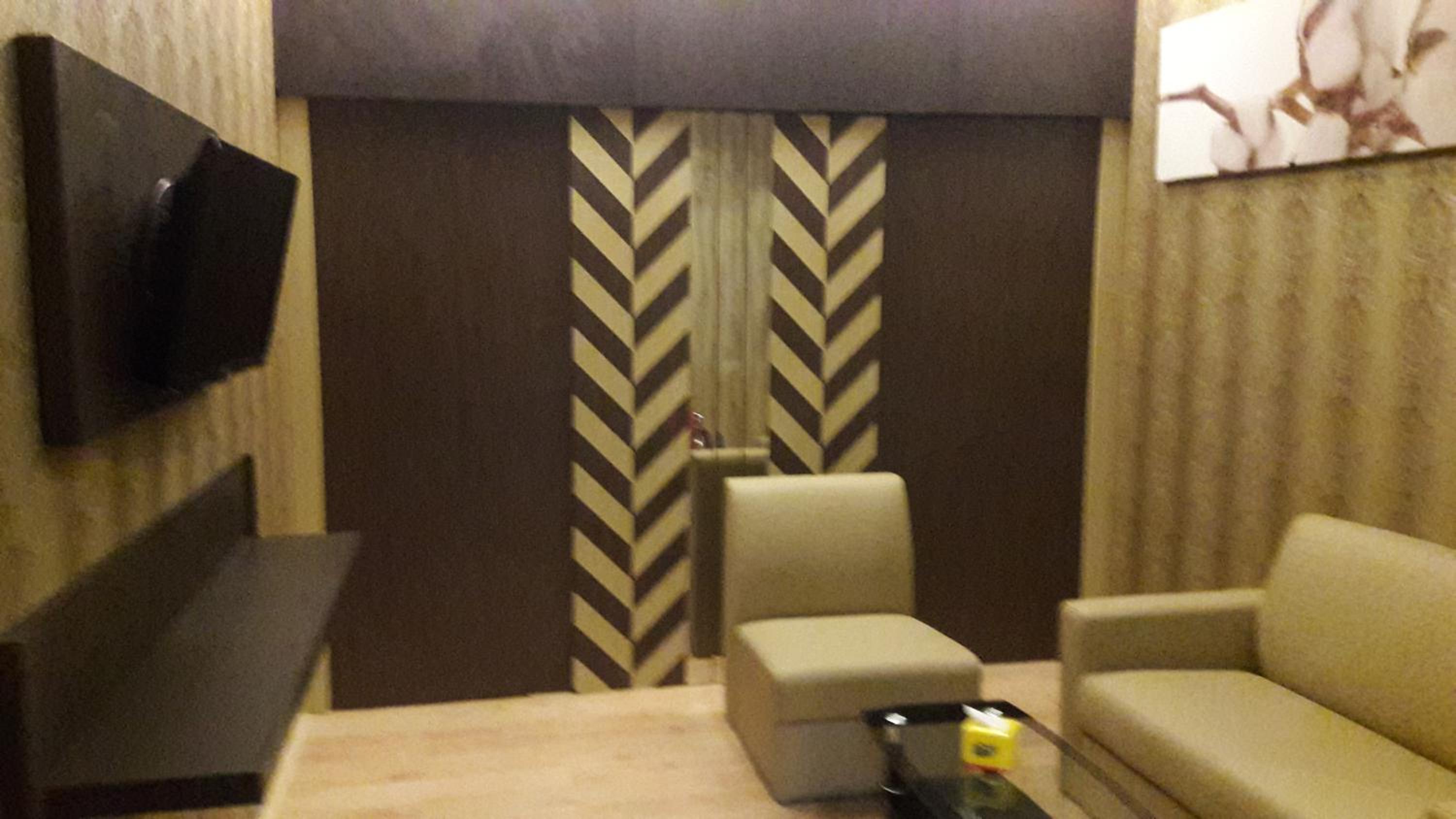 Suite - Photo 6