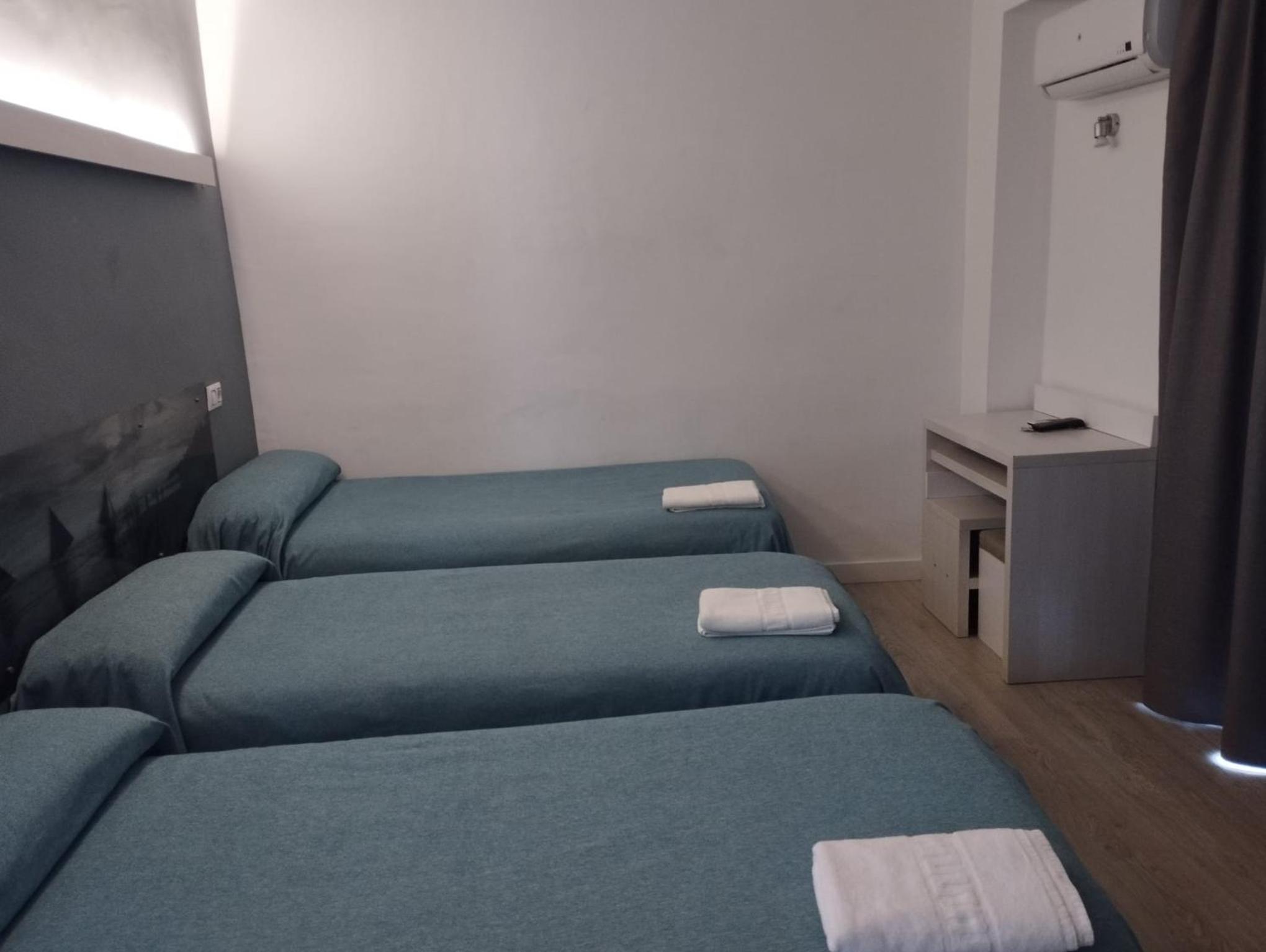 Habitación Triple Básica