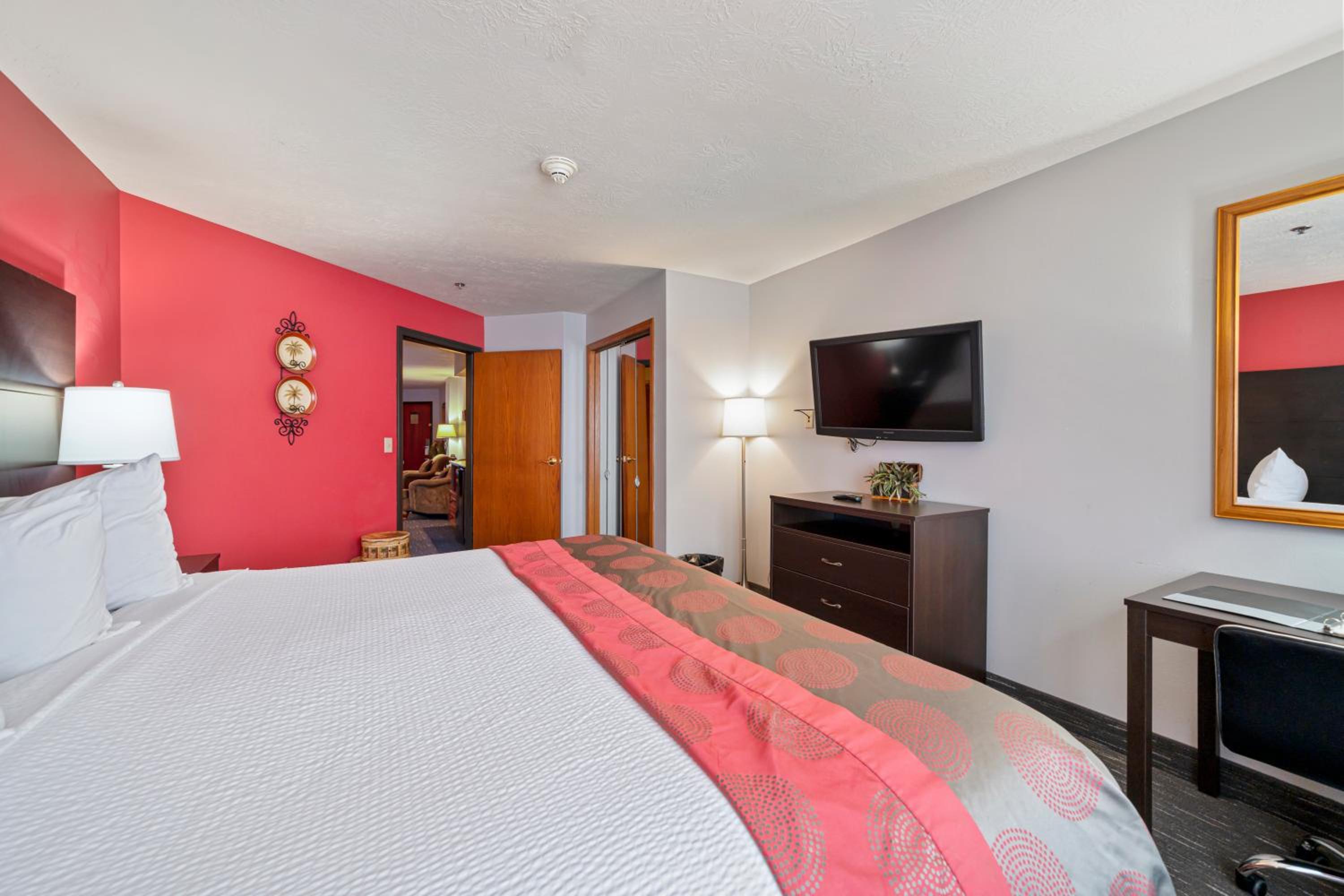 Two-Bedroom Suite - Non-Smoking - Photo 8