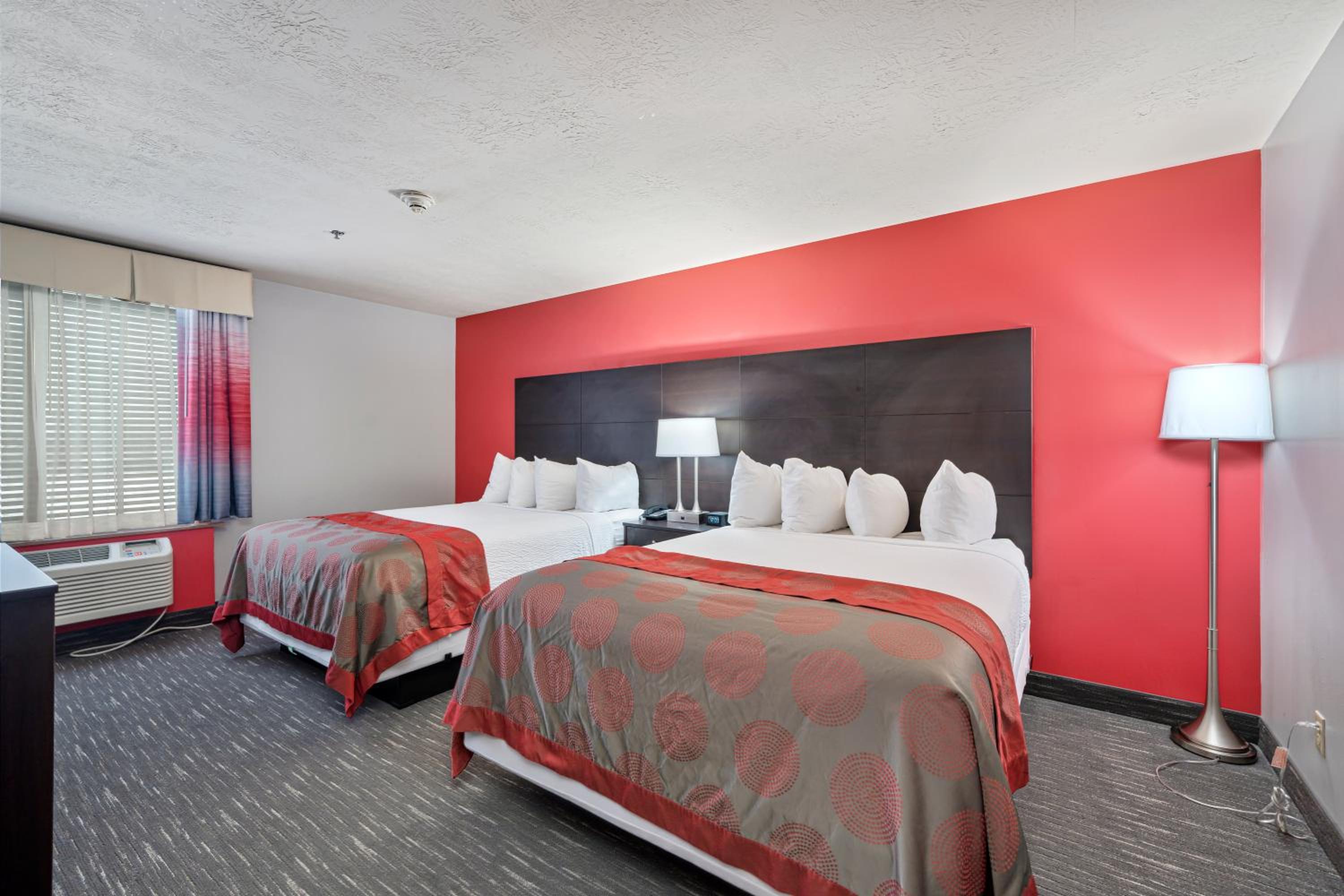 Two-Bedroom Suite - Non-Smoking - Photo 15