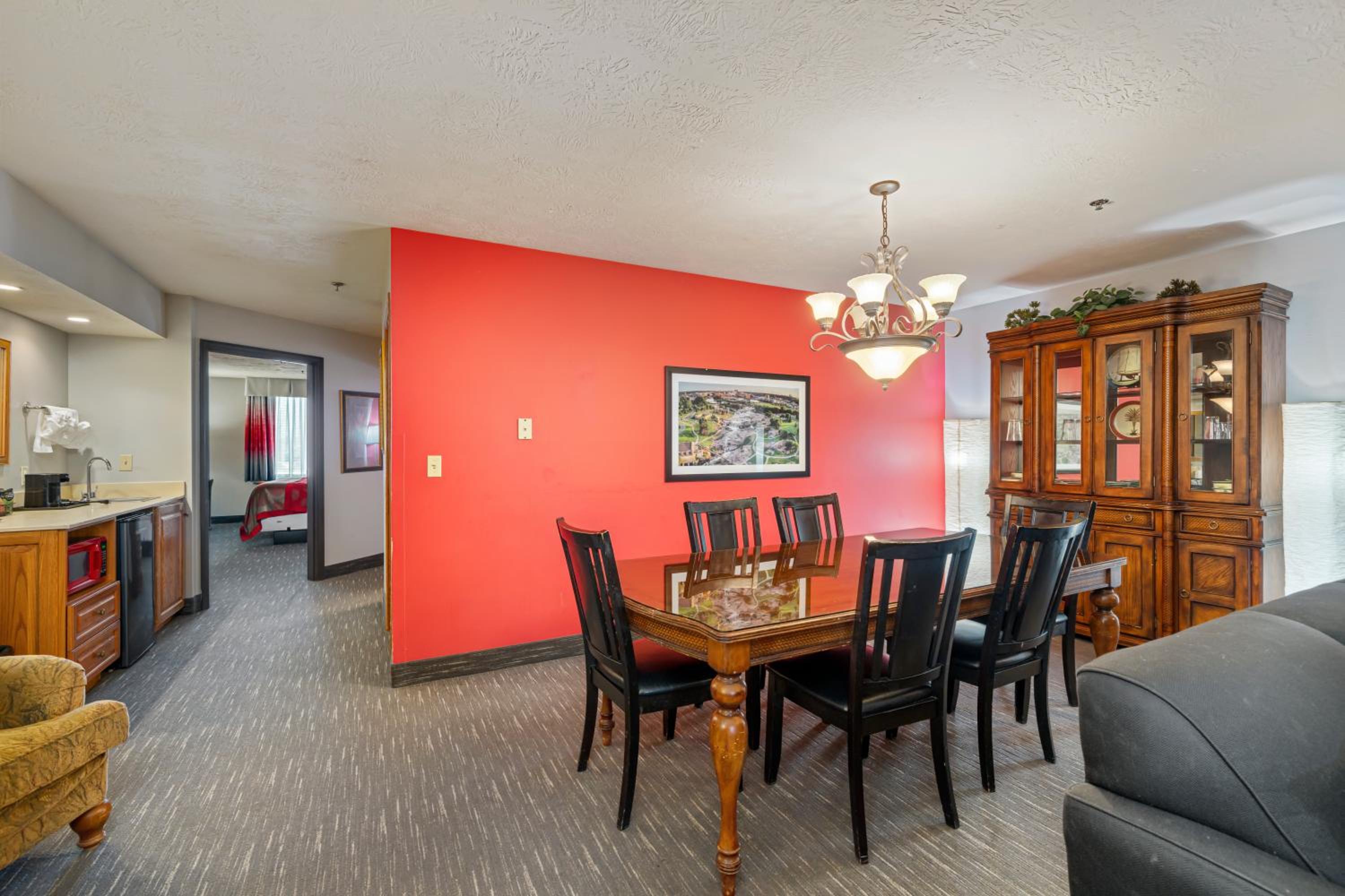Two-Bedroom Suite - Non-Smoking - Photo 3
