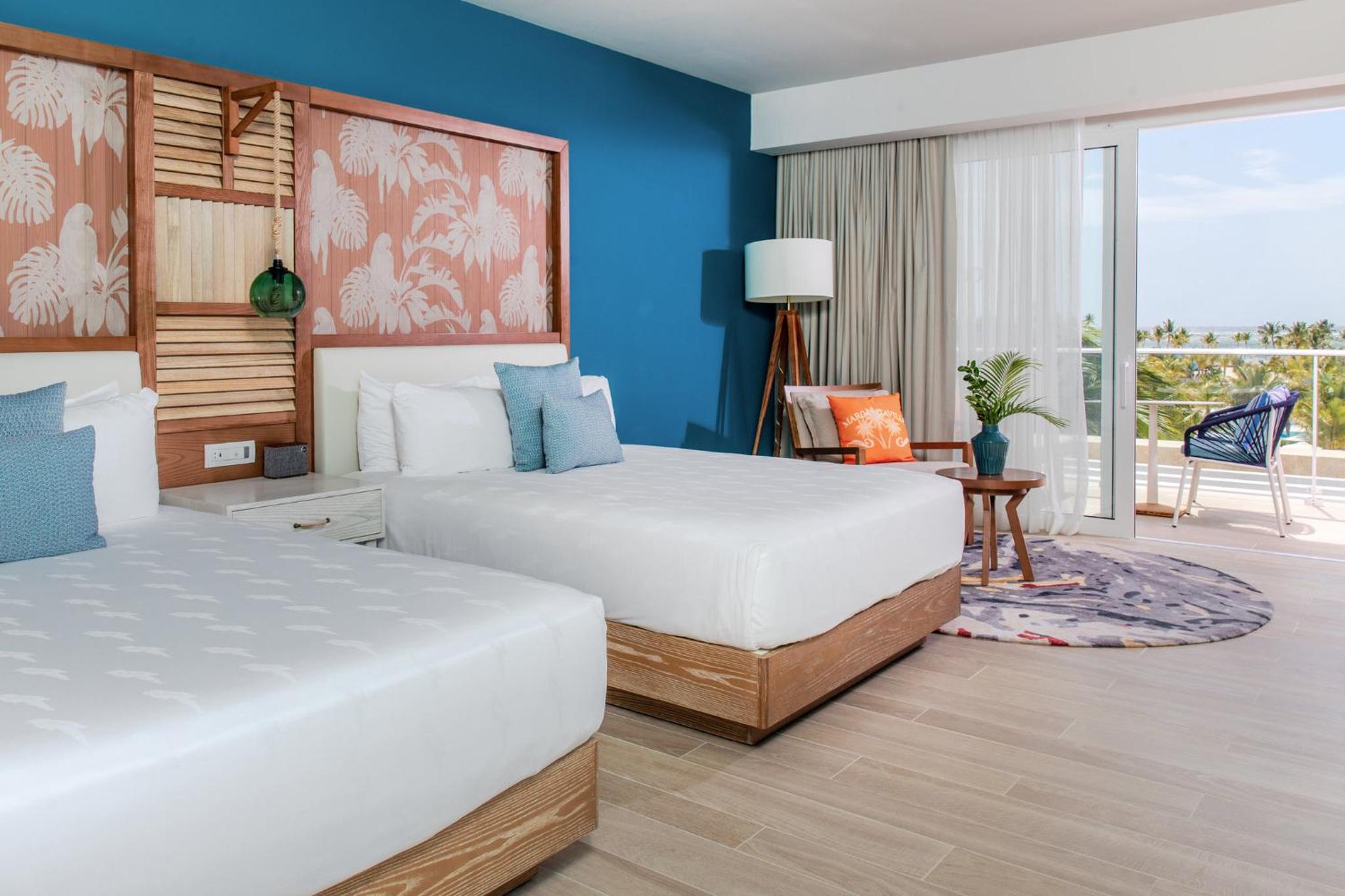Queen Paradise Room