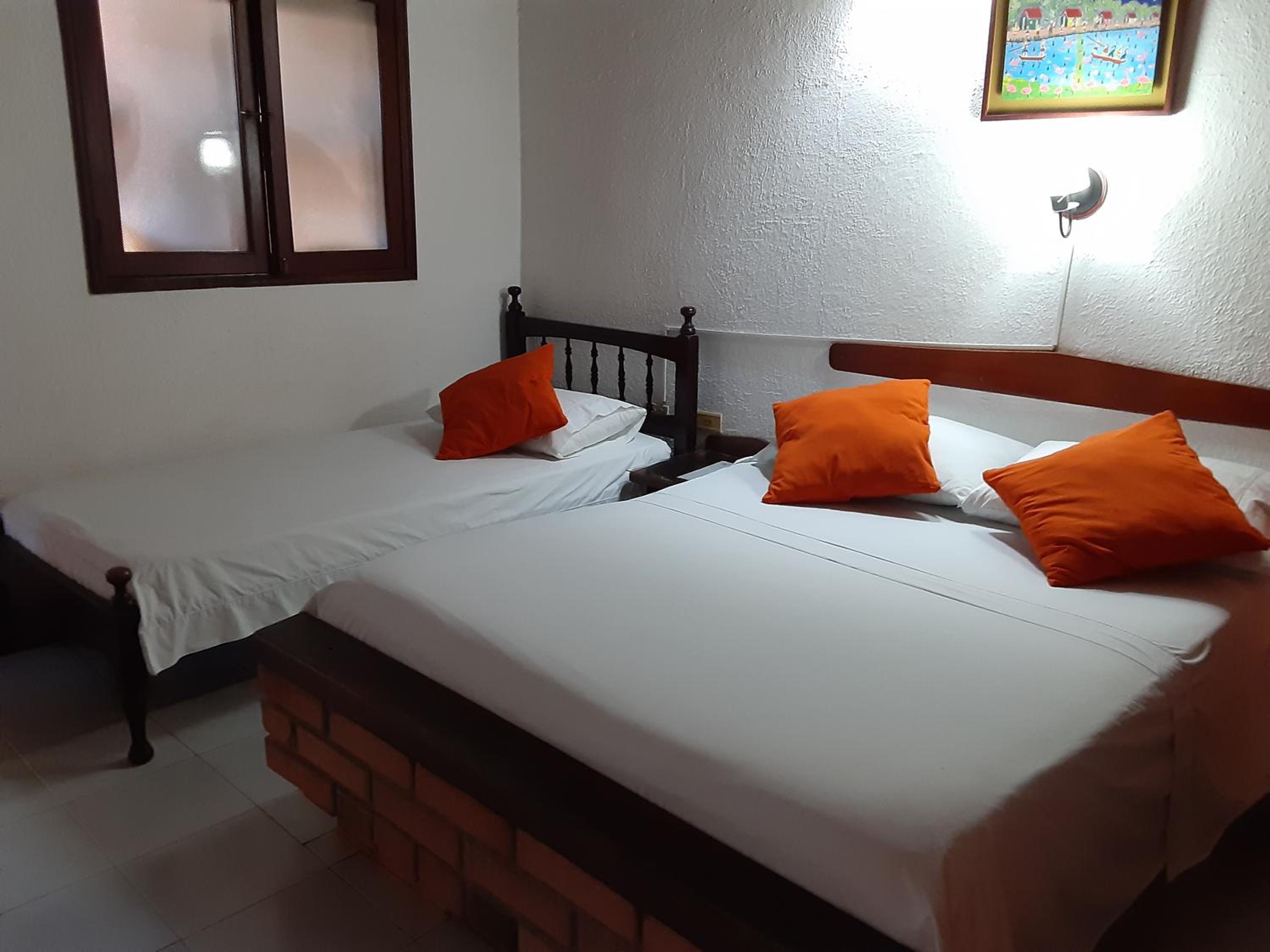 Twin Room photo 2