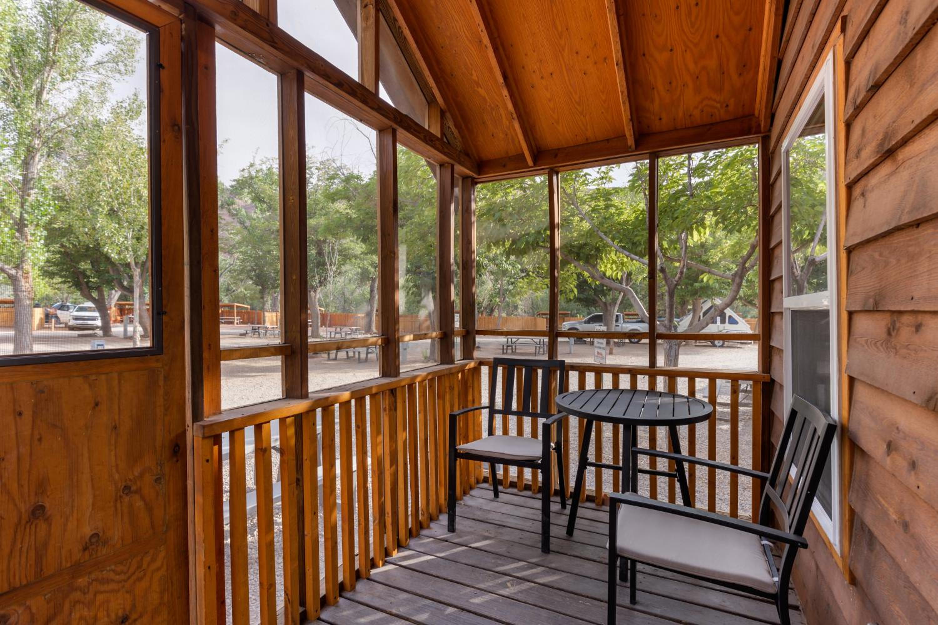 Camping Cabin photo 2