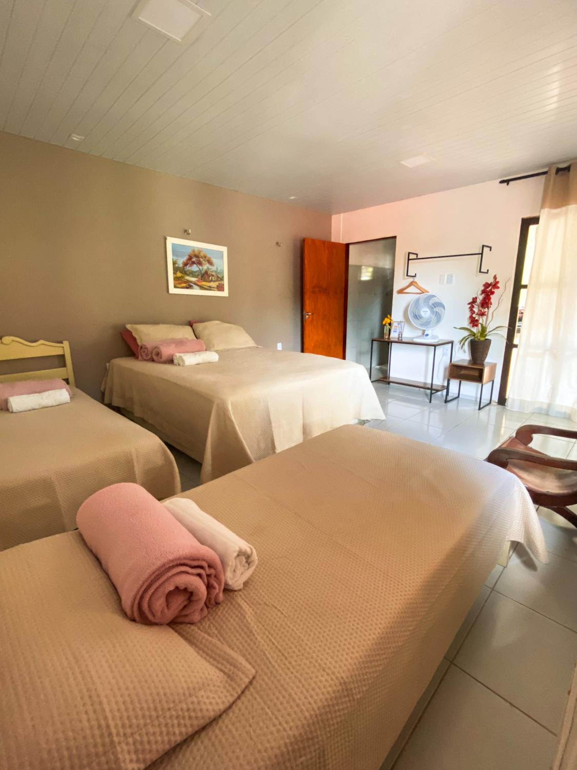 Quadruple Room - Photo 2
